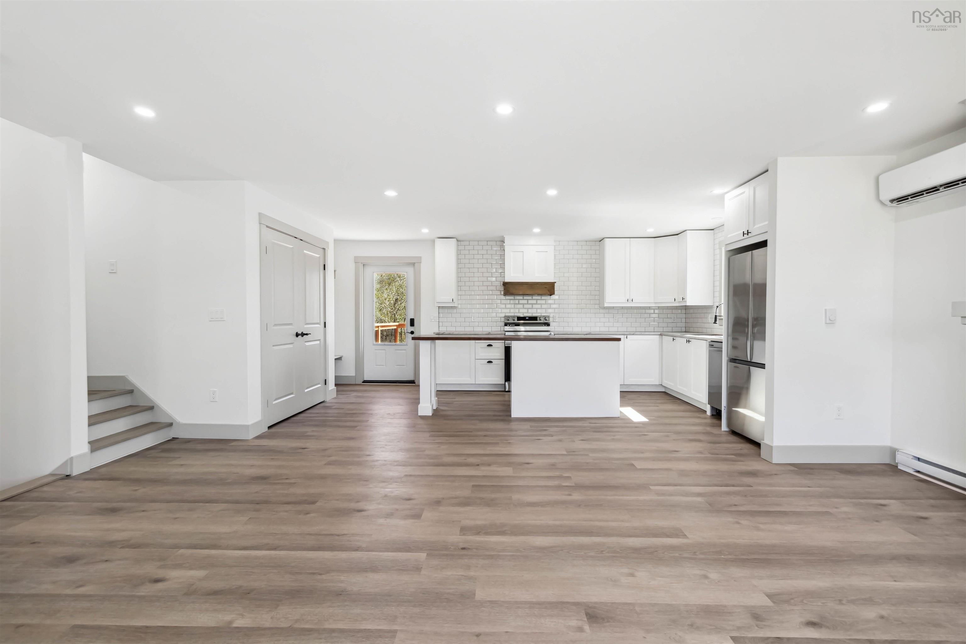 $649,900.00: 39 Robinson Road, Mill Village