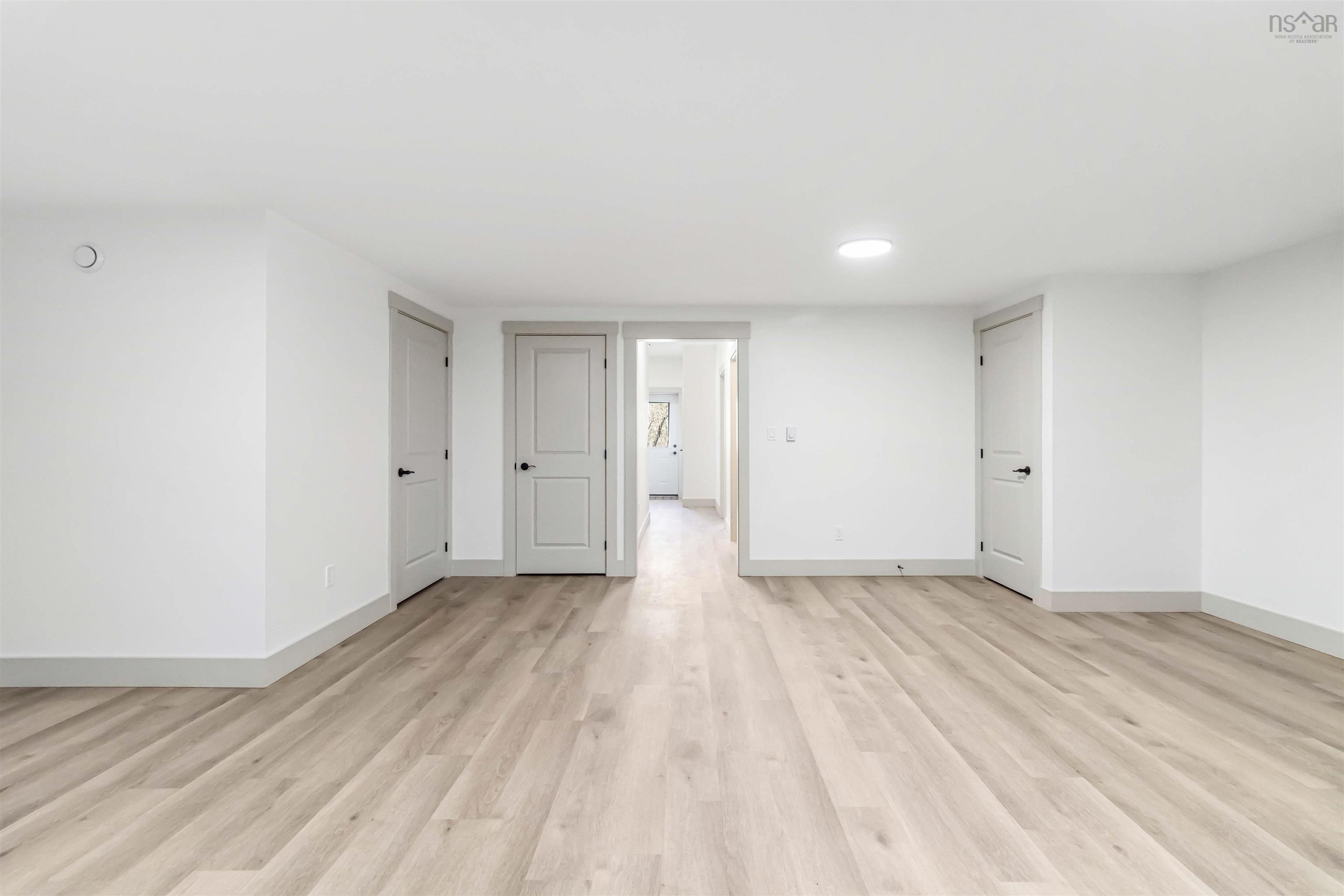 $649,900.00: 39 Robinson Road, Mill Village