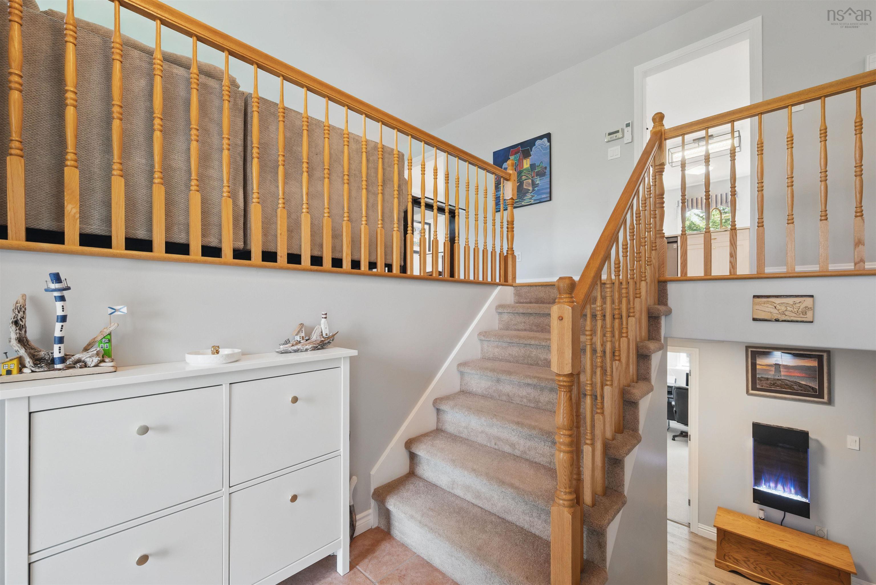 $699,900.00: 179 Waterstone Run, Lucasville