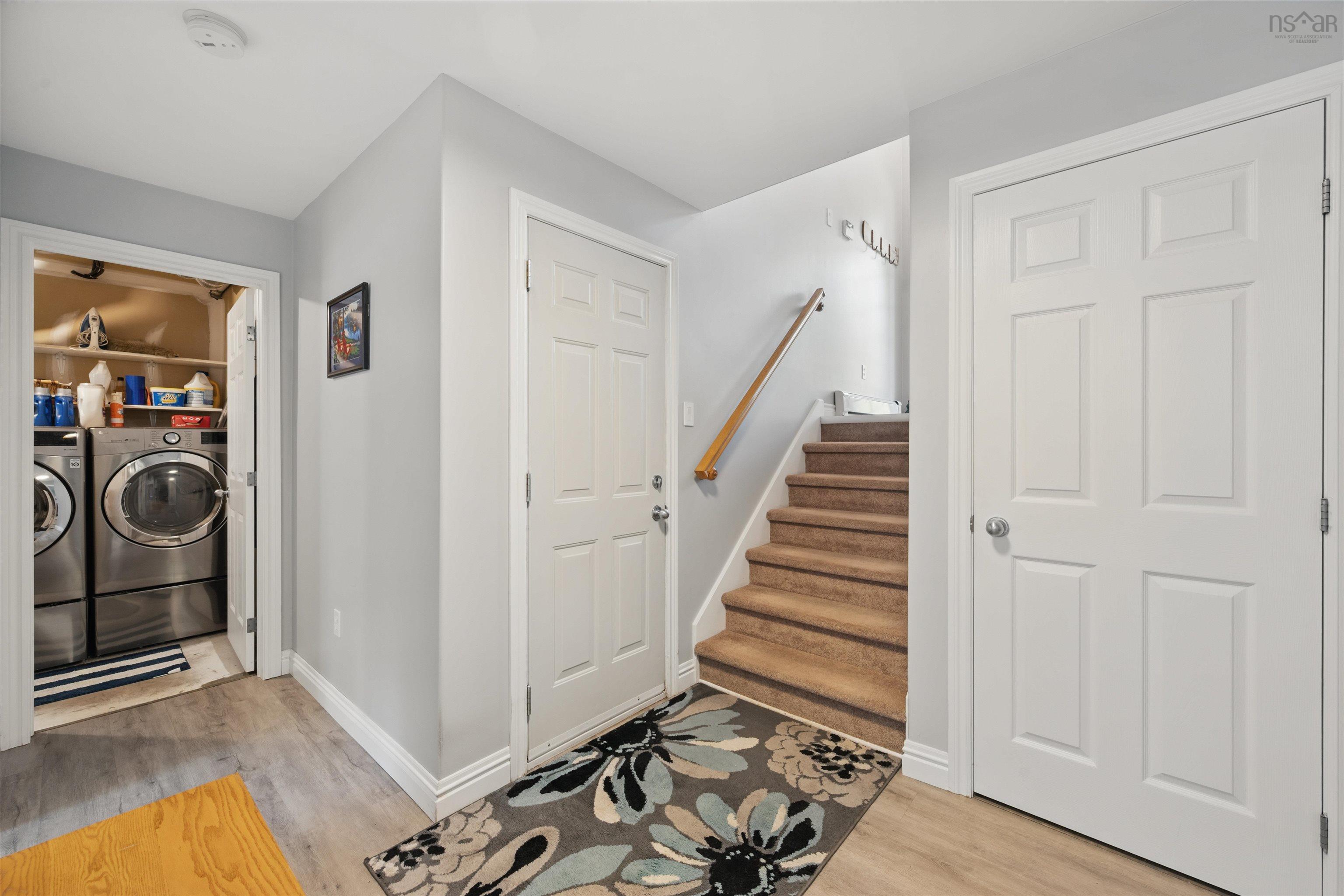 $699,900.00: 179 Waterstone Run, Lucasville