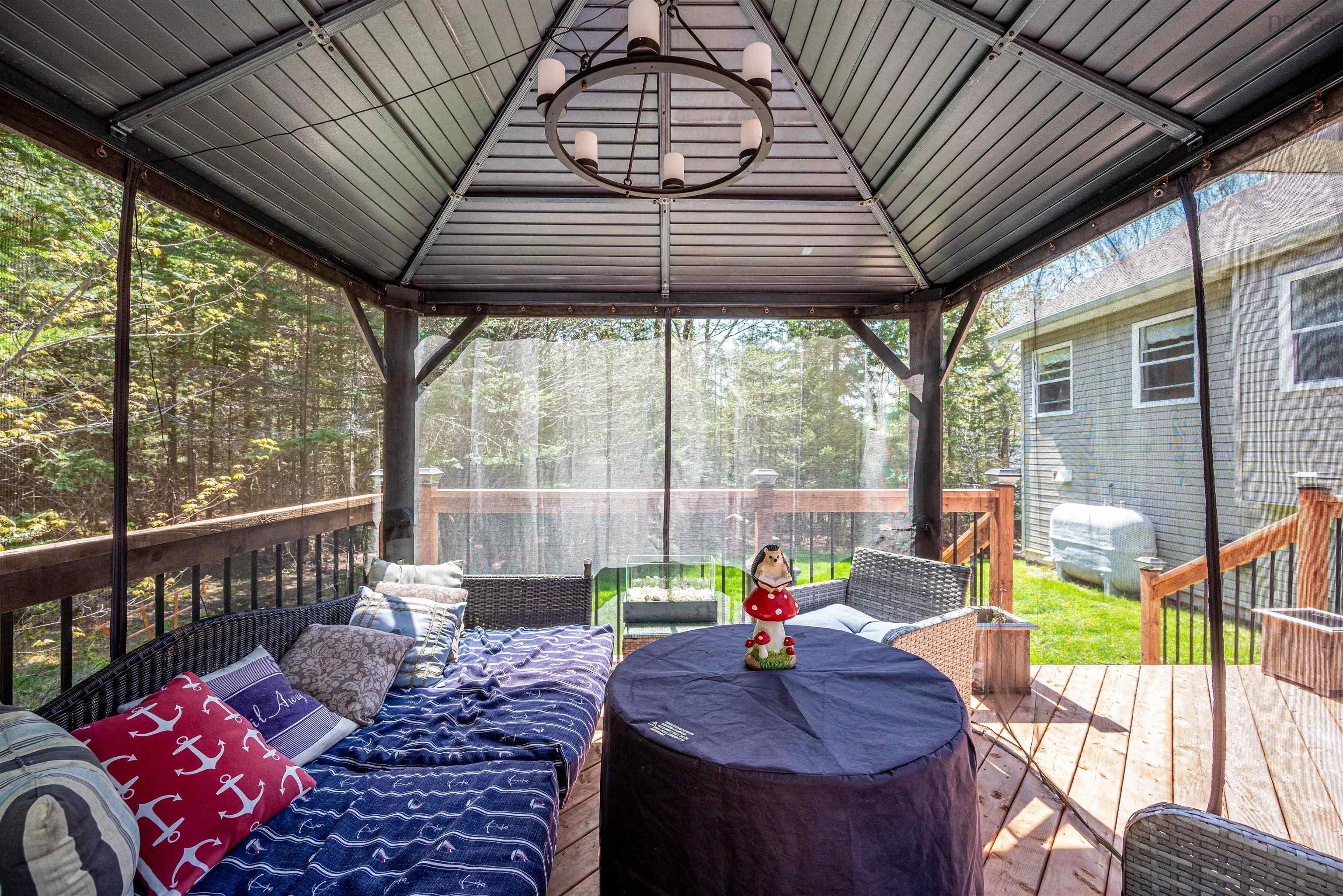 $699,900.00: 179 Waterstone Run, Lucasville