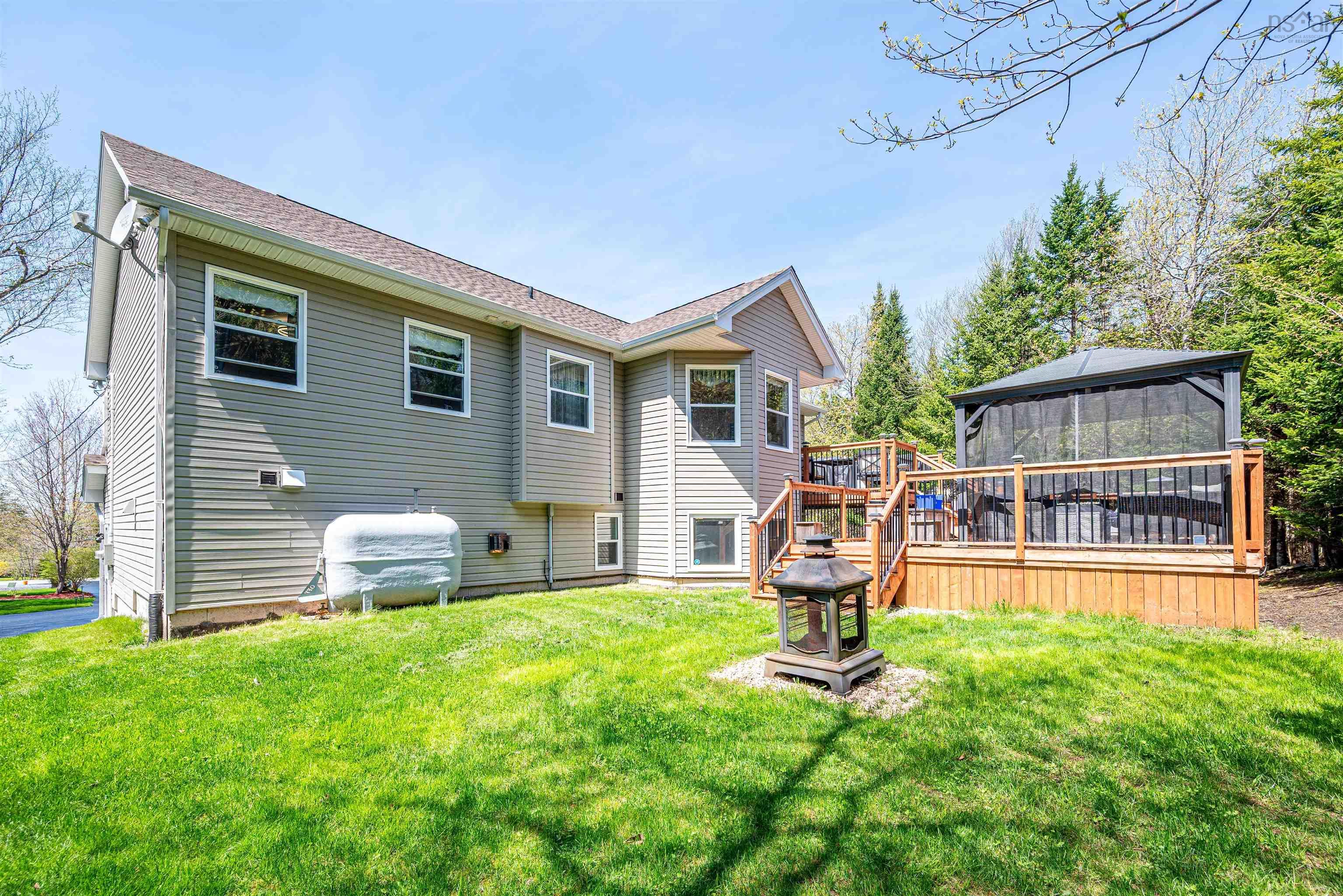 $699,900.00: 179 Waterstone Run, Lucasville