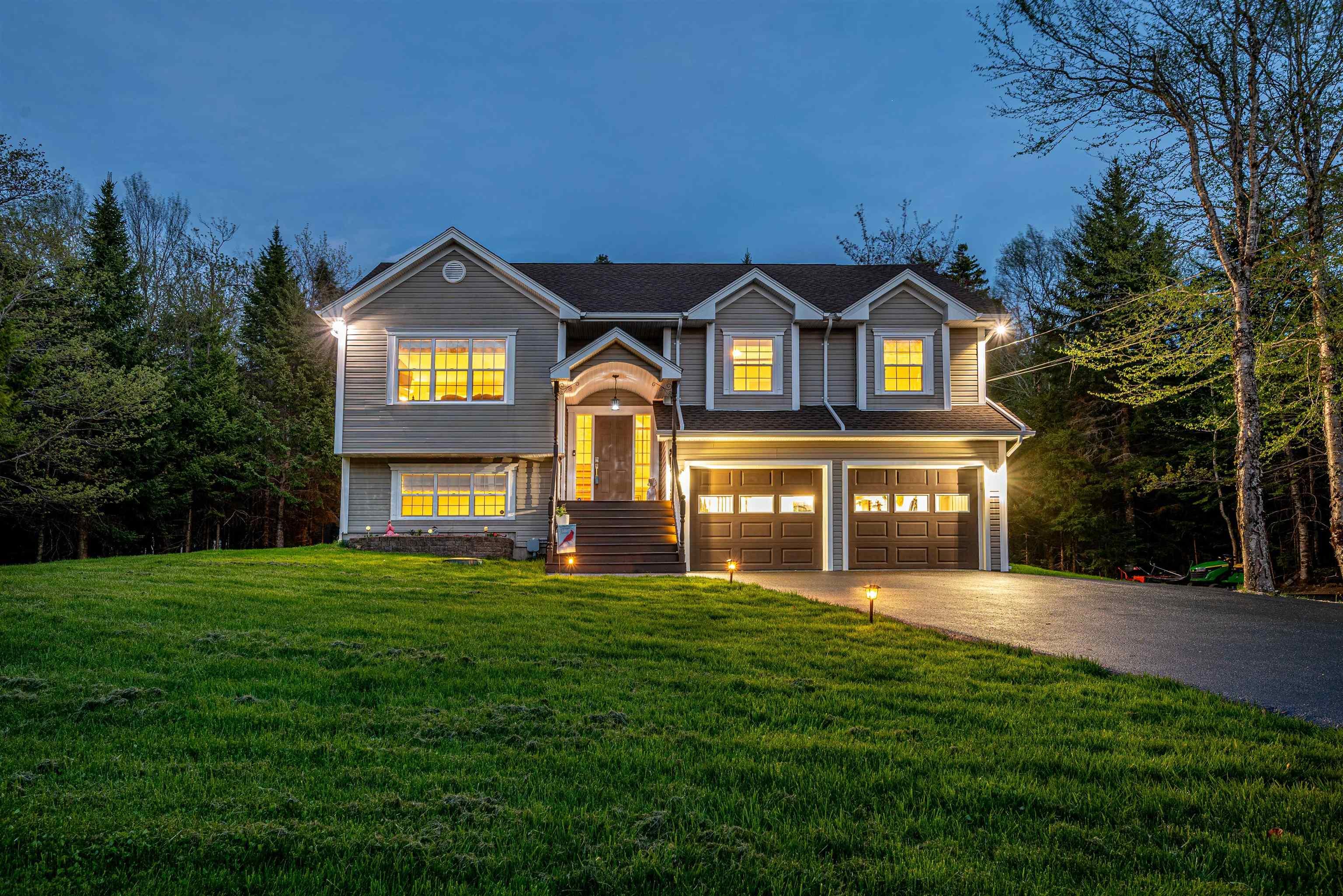 $699,900.00: 179 Waterstone Run, Lucasville