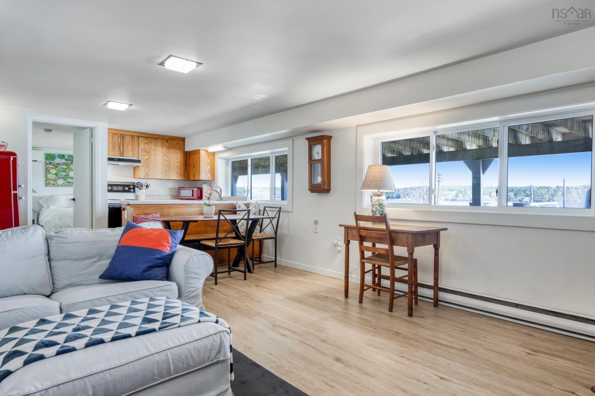 $1,375,000.00: 9222 3 Highway, Maders Cove