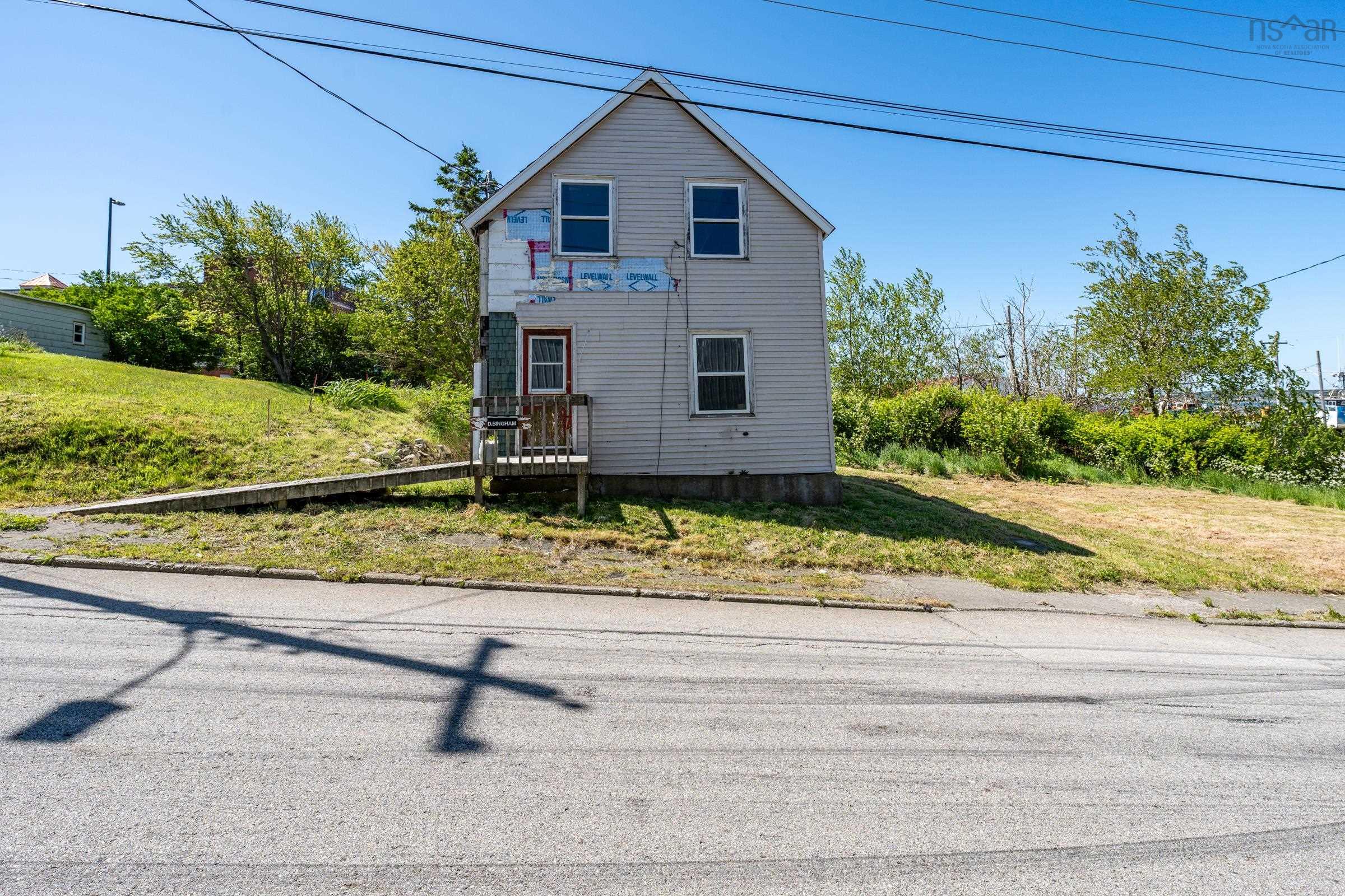 $64,000.00: 7 Pearl Street, Yarmouth