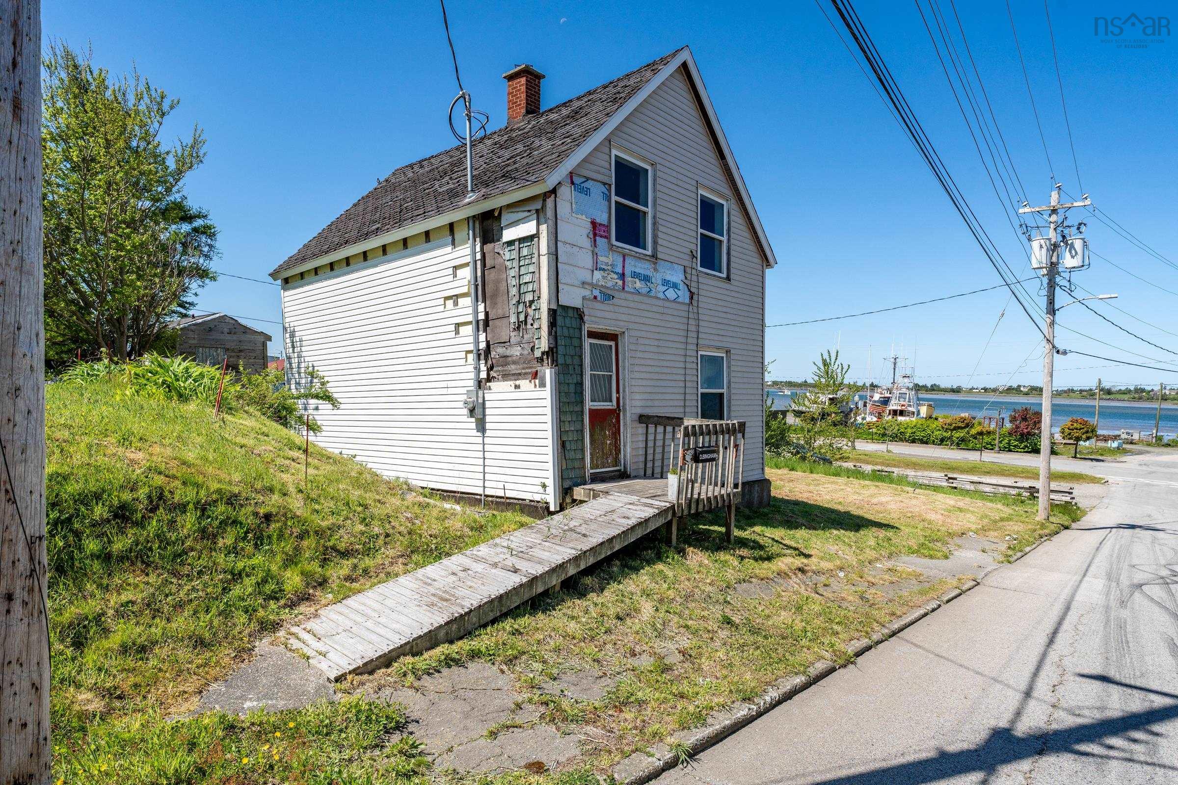 $64,000.00: 7 Pearl Street, Yarmouth