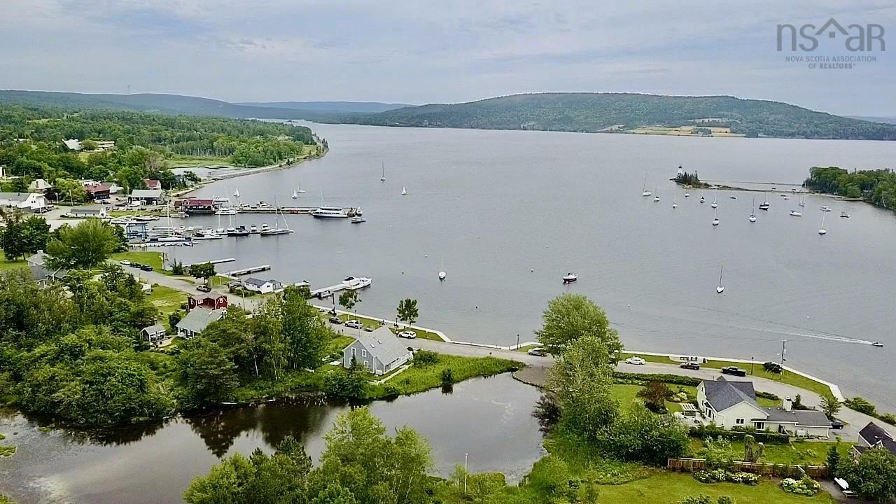 $990,000.00: 70 Water Street, Baddeck