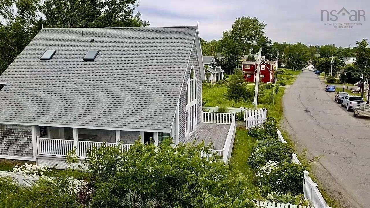 $990,000.00: 70 Water Street, Baddeck