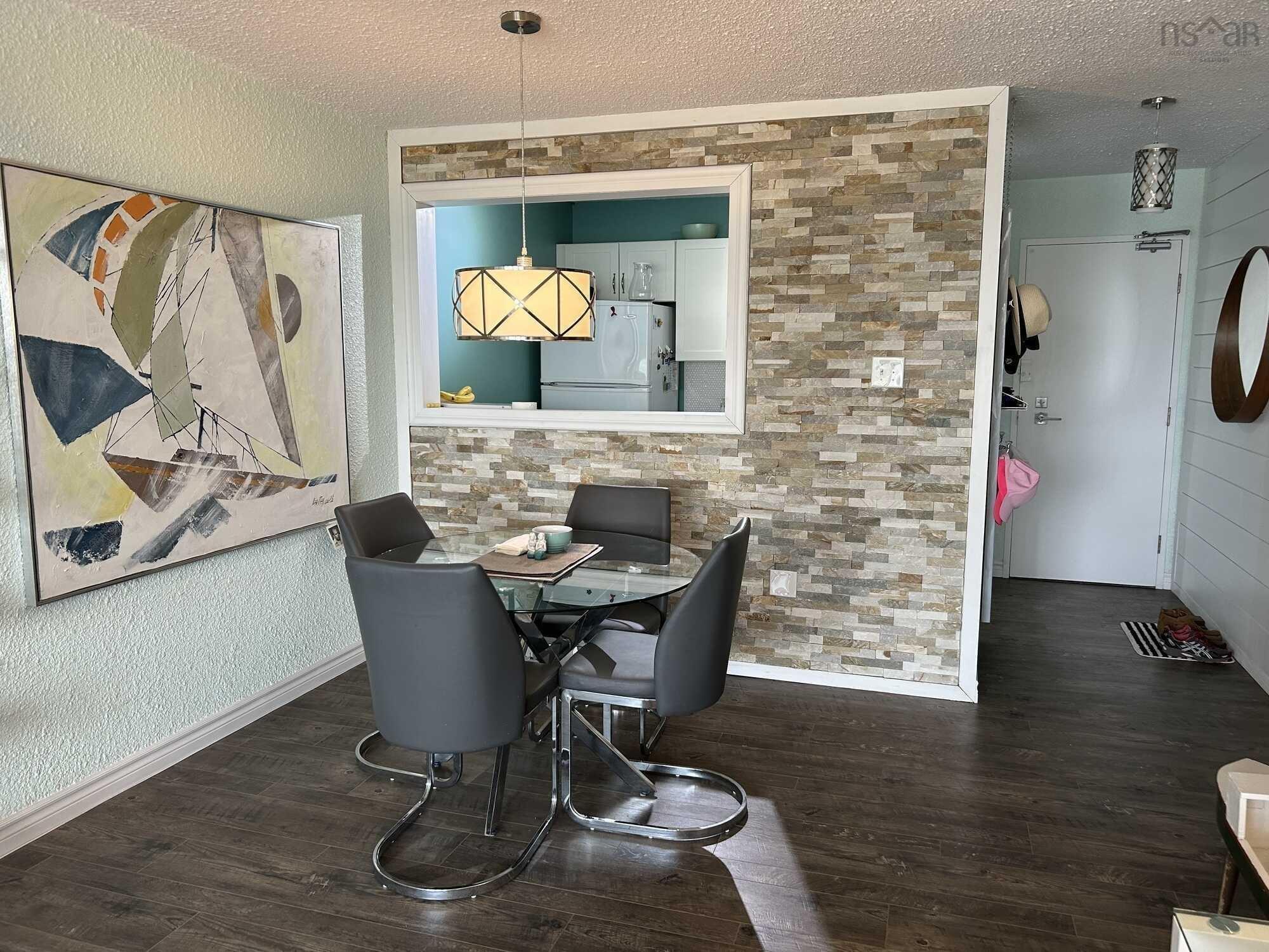 $359,900.00: 306 5572 North Ridge Road, Halifax