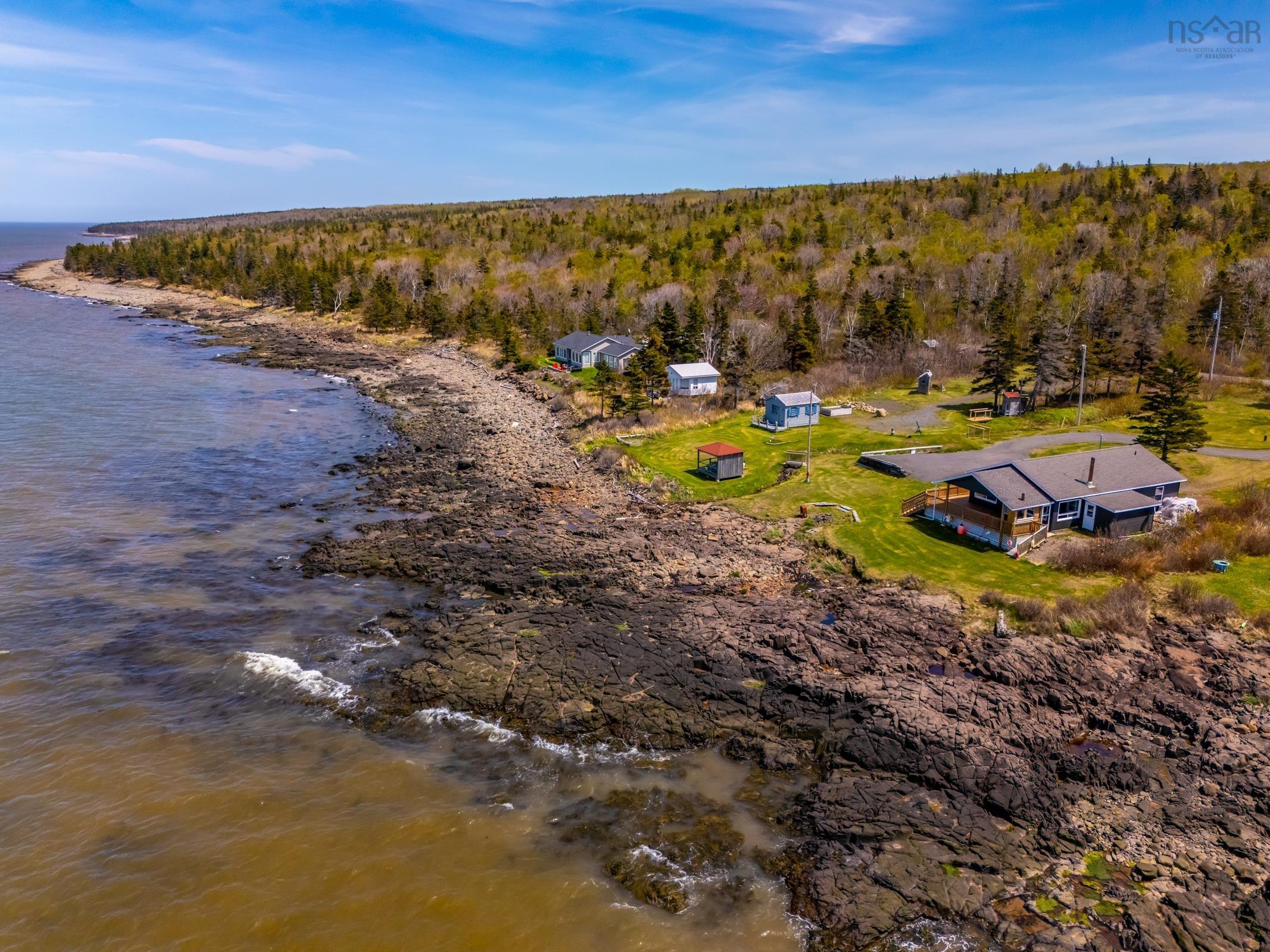 $389,000.00: 41/45 Sunset Avenue, Phinneys Cove