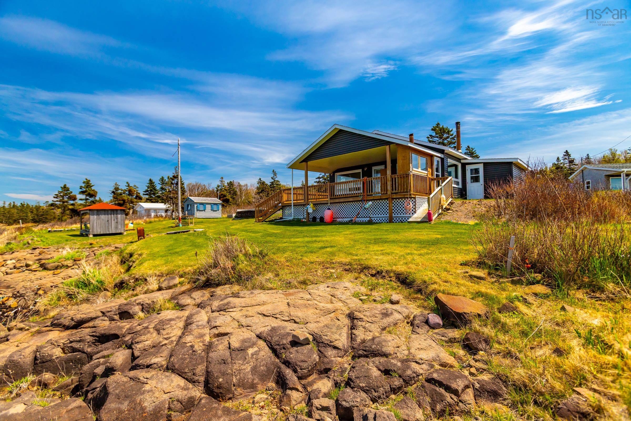 $389,000.00: 41/45 Sunset Avenue, Phinneys Cove