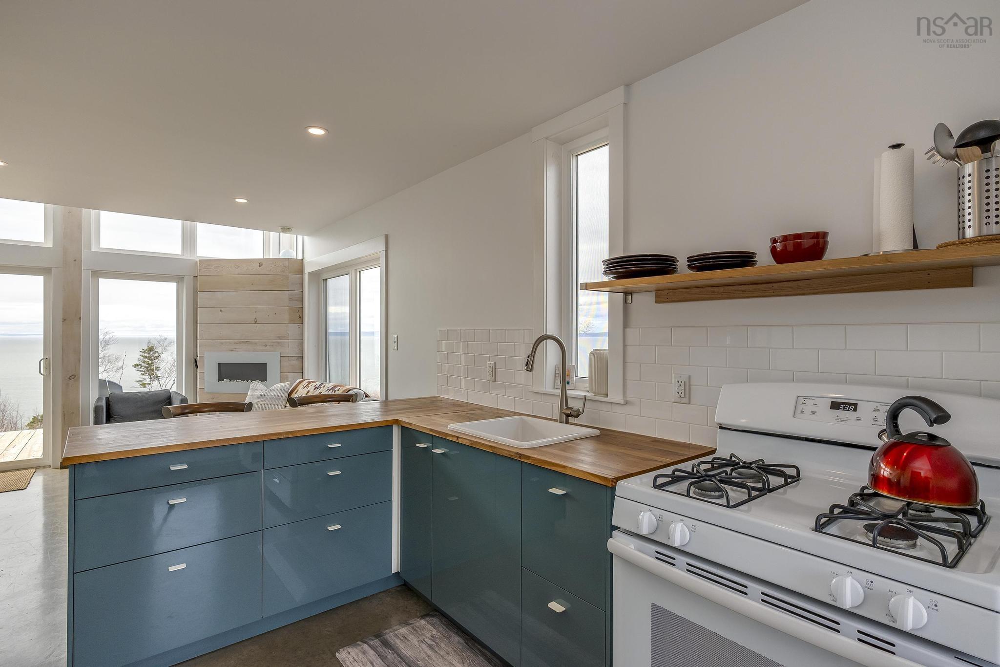 $745,000.00: 83/85 Russia Road, Harbourville