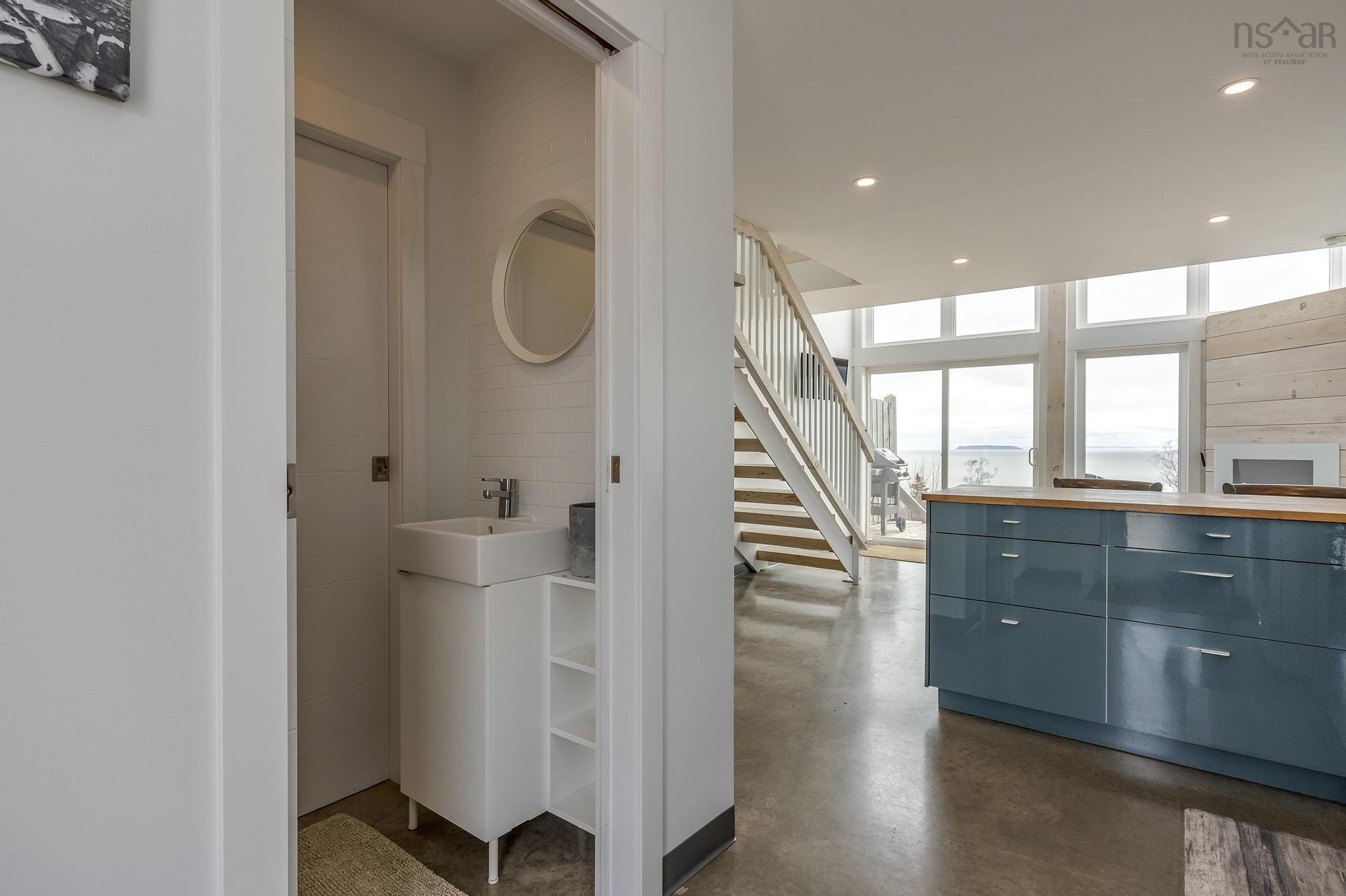 $699,999.00: 83/85 Russia Road, Harbourville