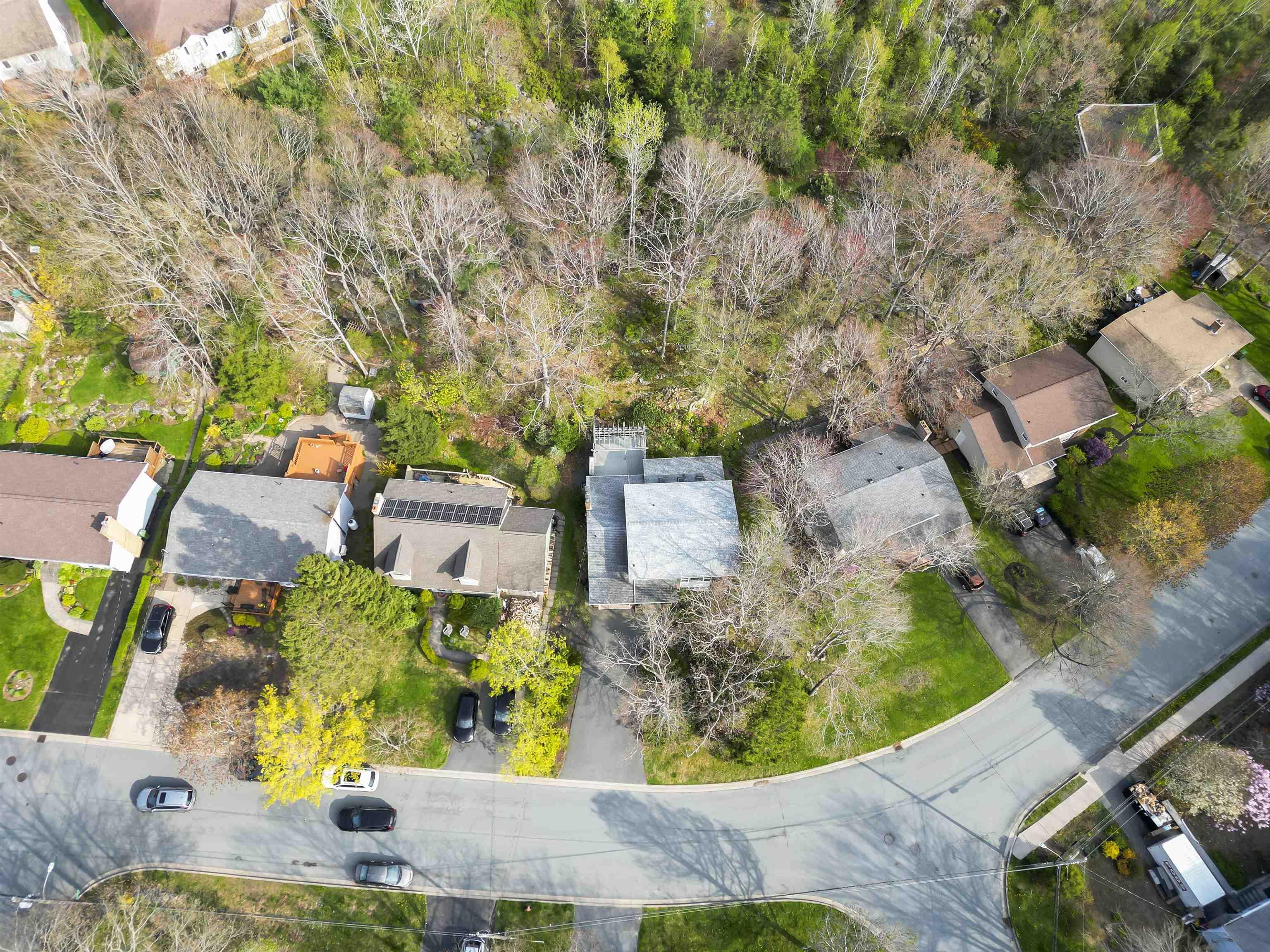 $659,900.00: 51 Rockmanor Drive, Bedford