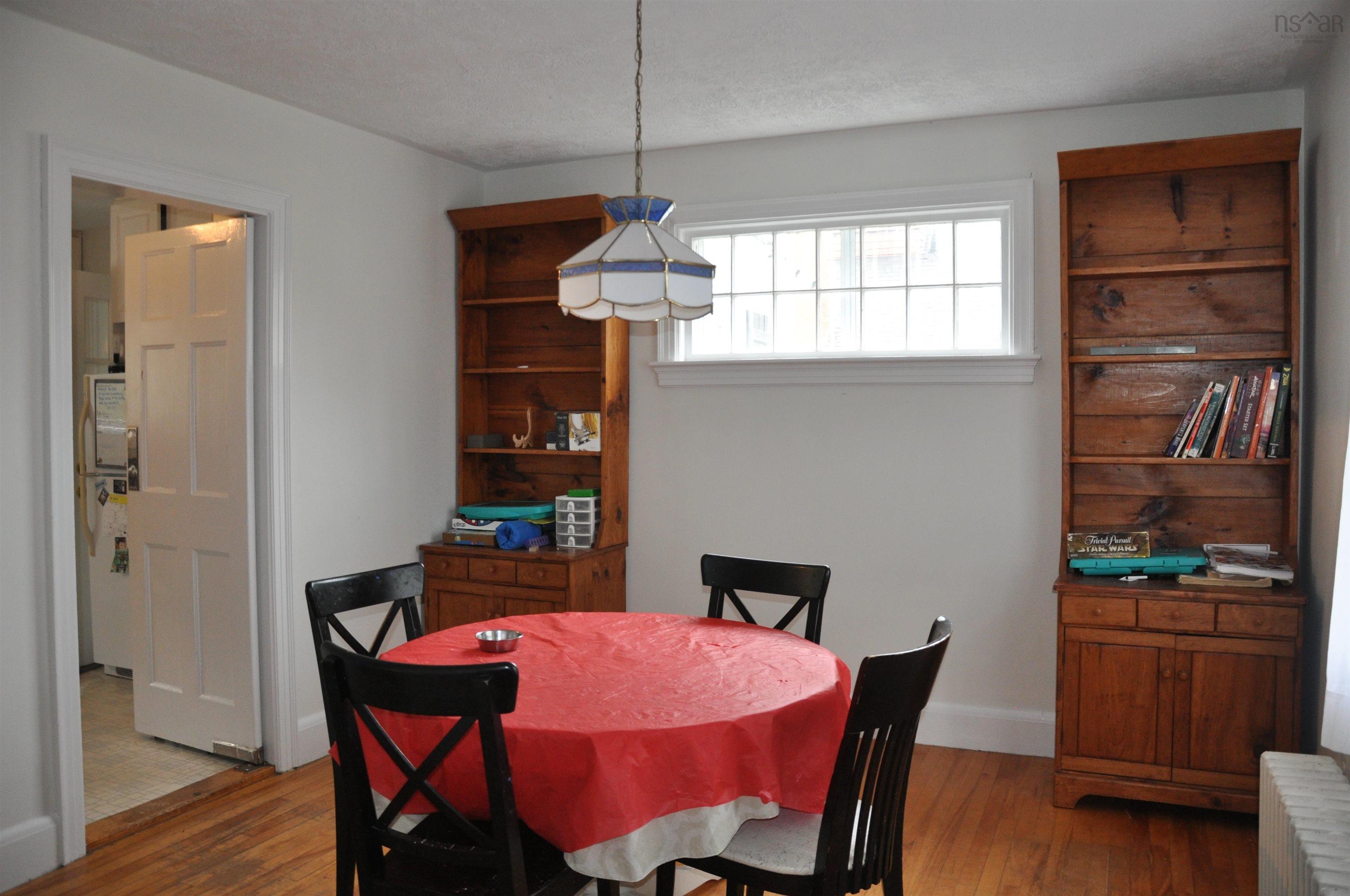 $420,000.00: 33 Caldwell Street N, Kentville