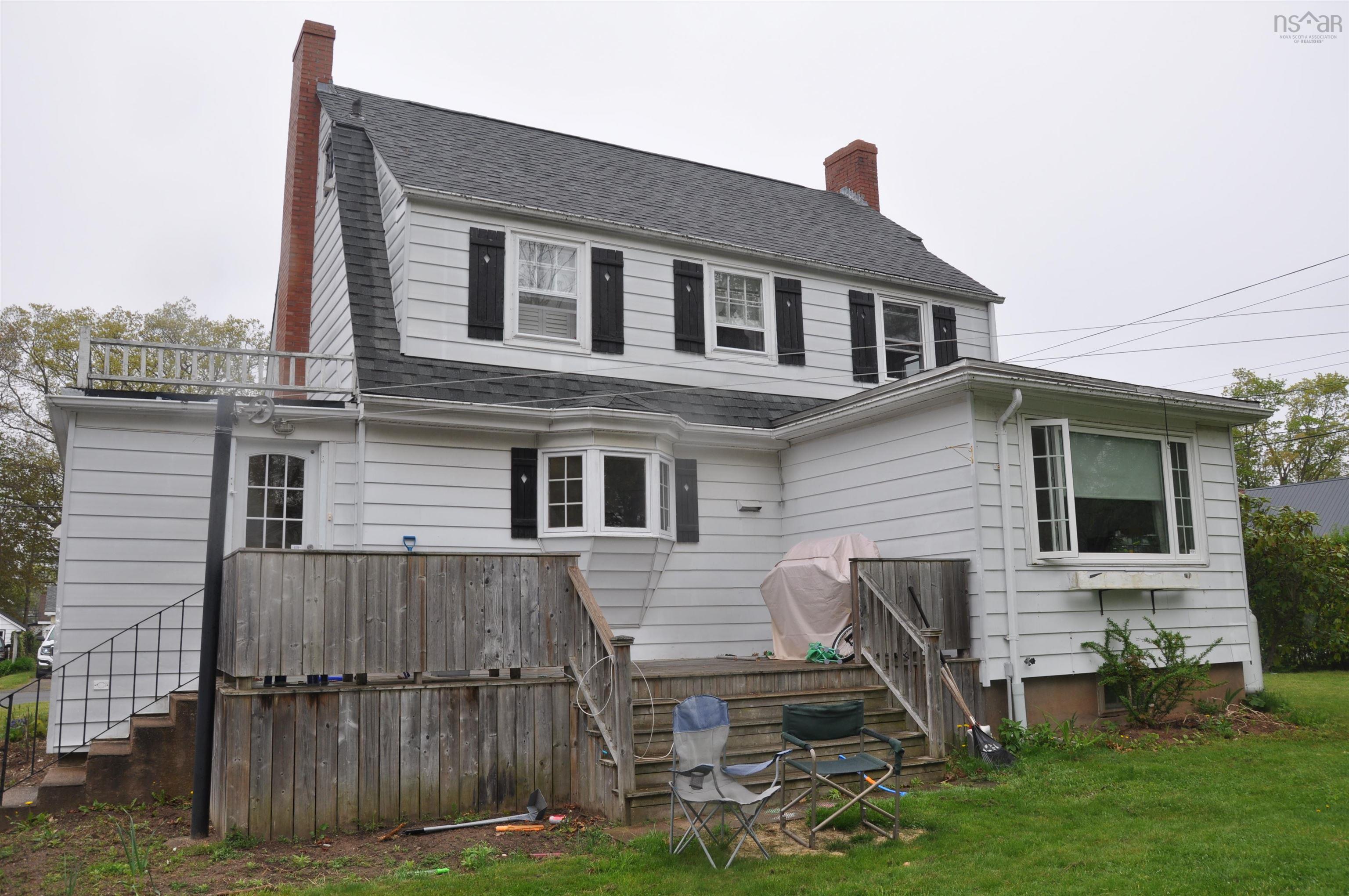 $420,000.00: 33 Caldwell Street N, Kentville