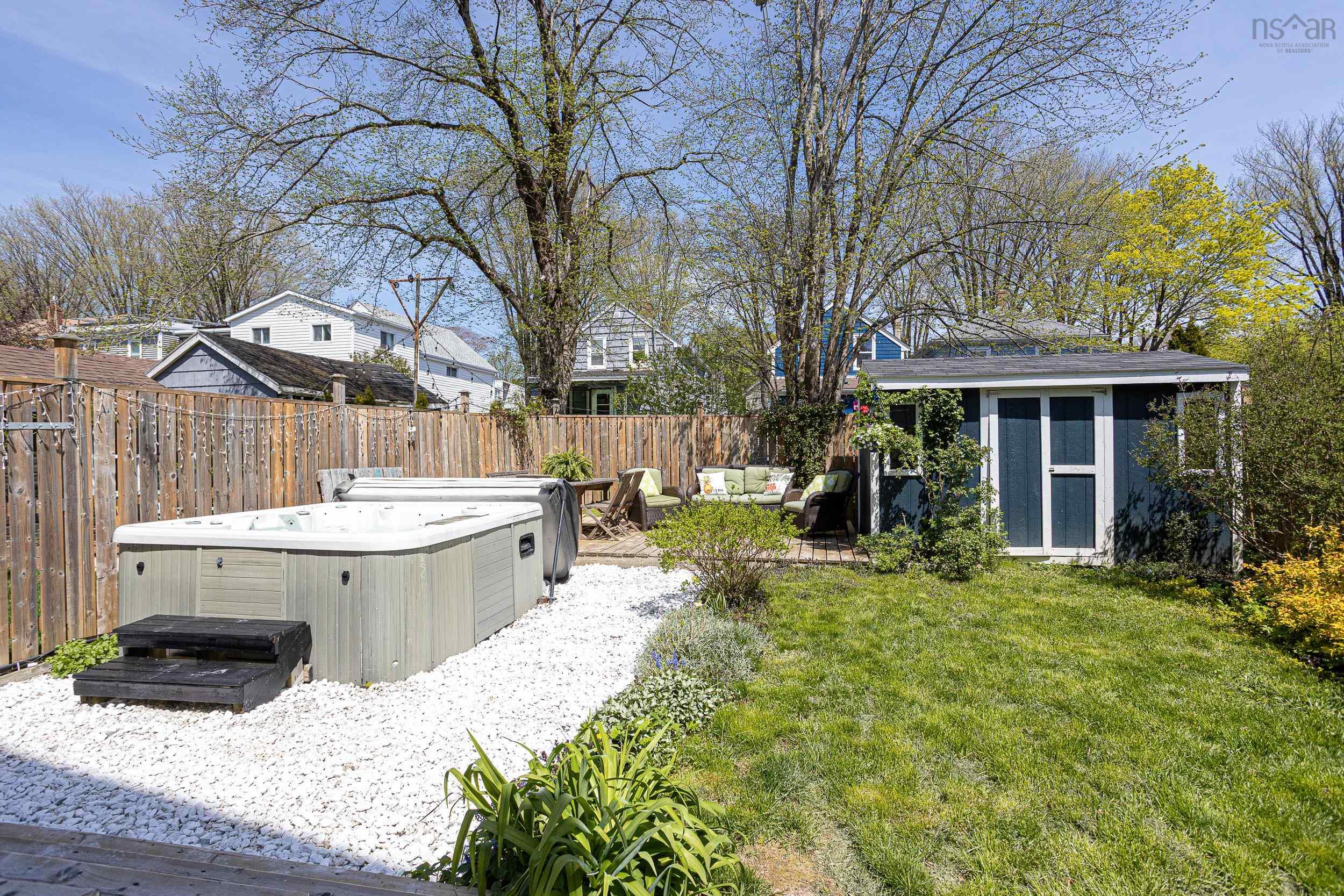 $899,900.00: 2533 Beech Streets, Halifax