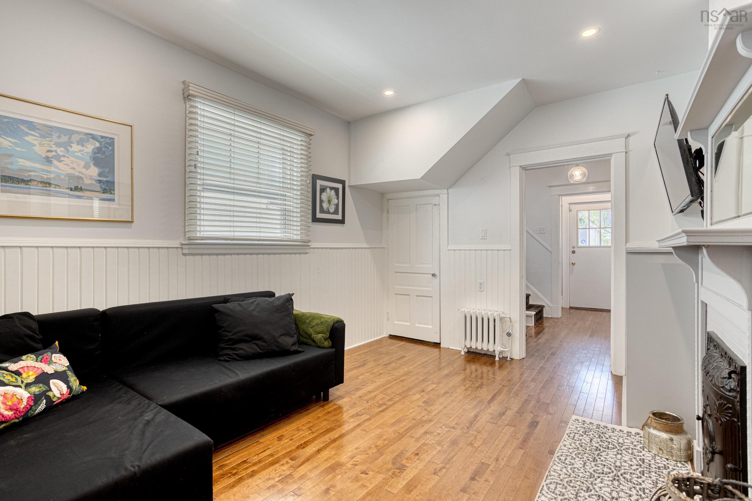 $899,900.00: 2533 Beech Streets, Halifax