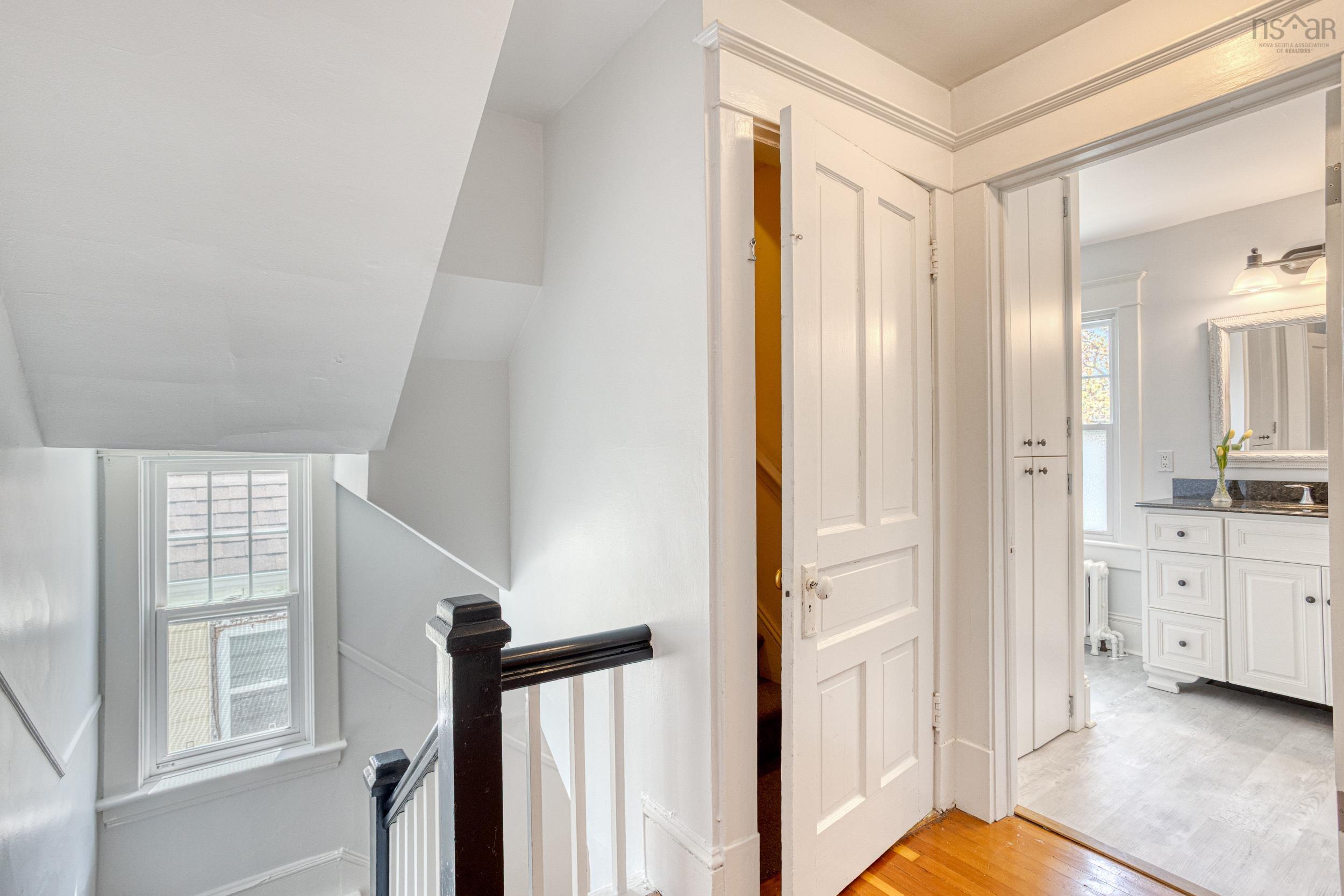 $899,900.00: 2533 Beech Streets, Halifax