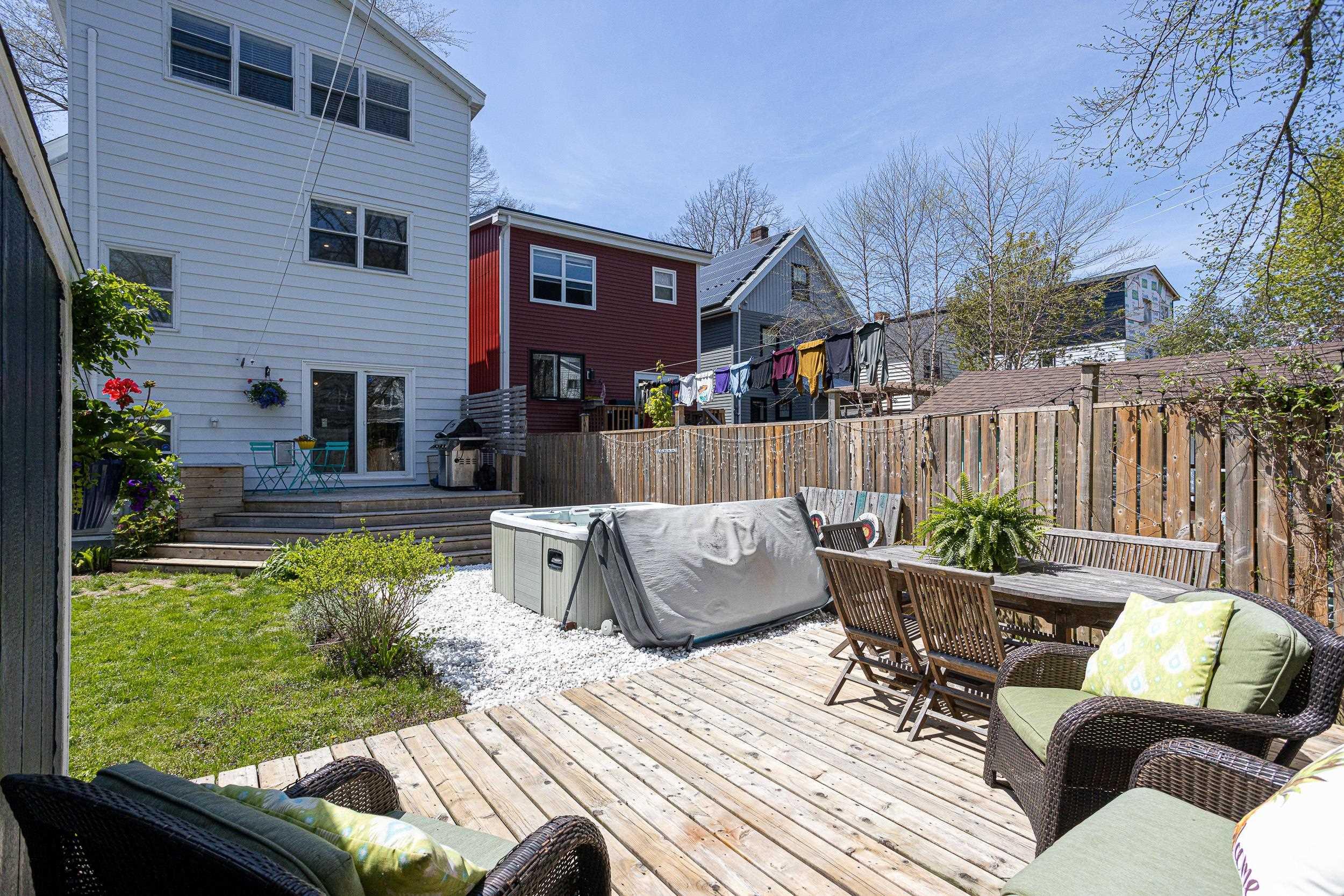 $899,900.00: 2533 Beech Streets, Halifax