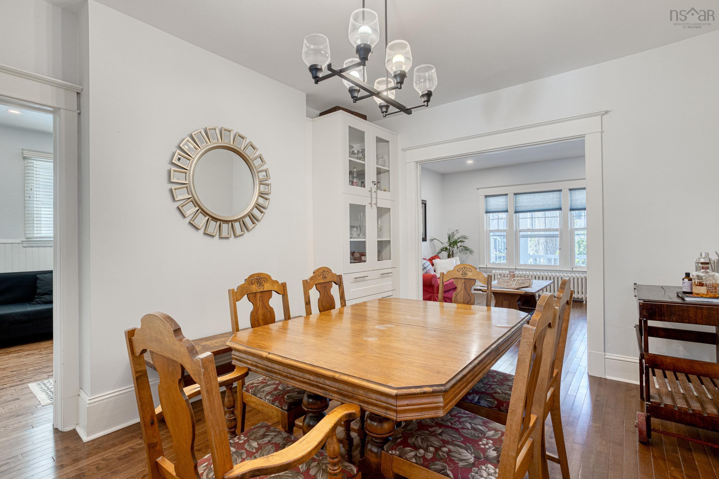 $899,900.00: 2533 Beech Streets, Halifax