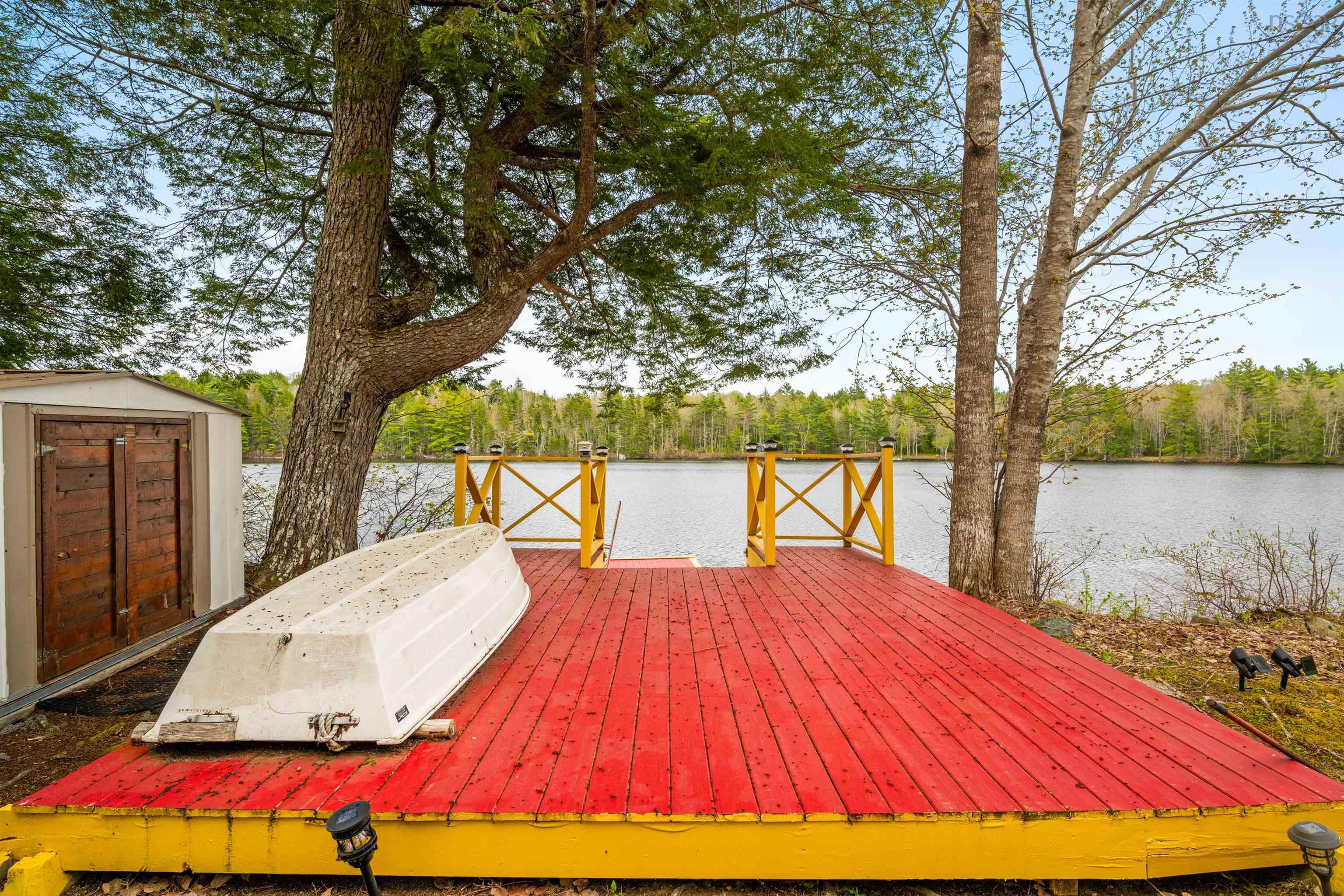 $499,000.00: 69 Blue Jay Road, Molega Lake