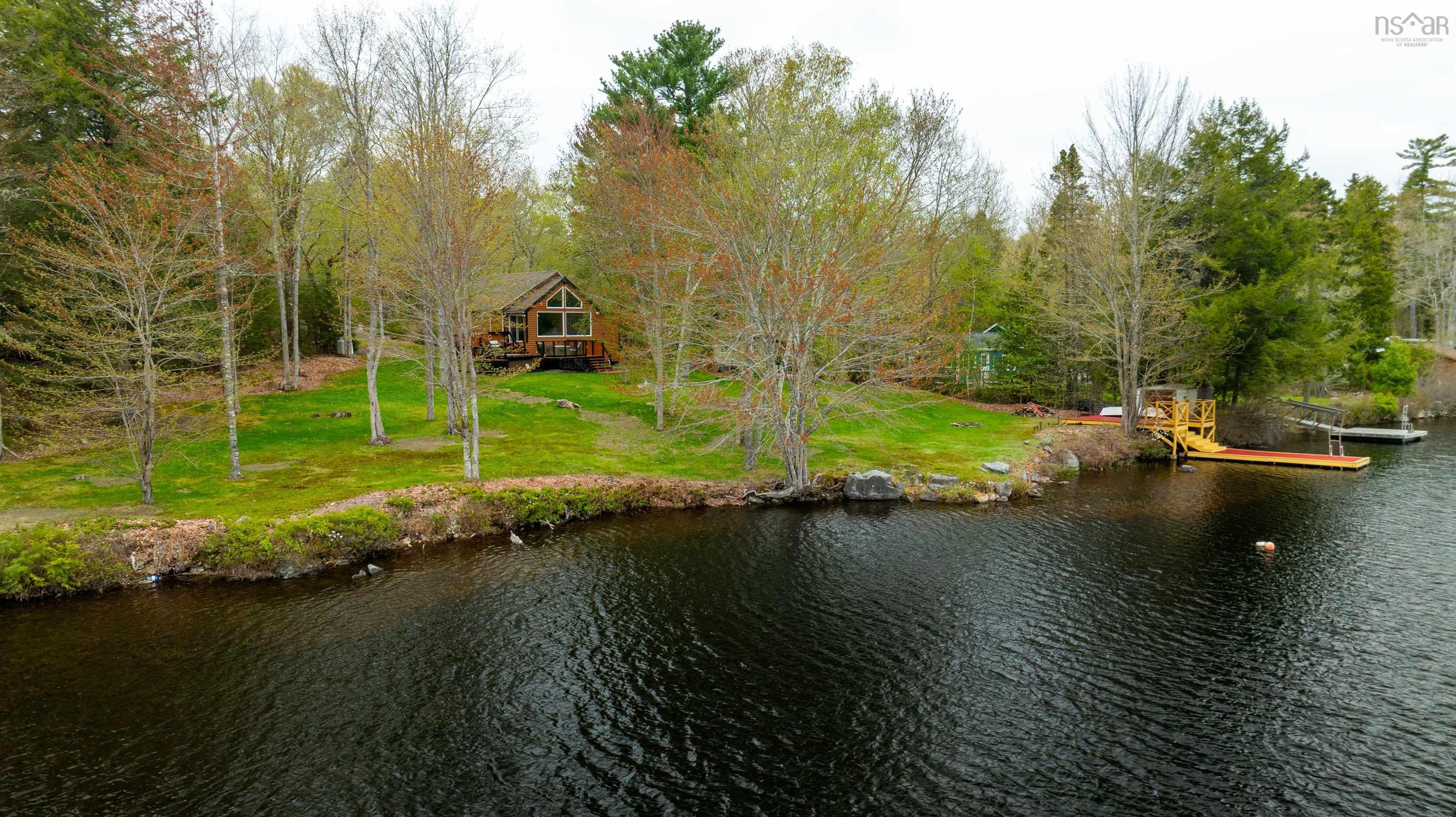 $499,000.00: 69 Blue Jay Road, Molega Lake