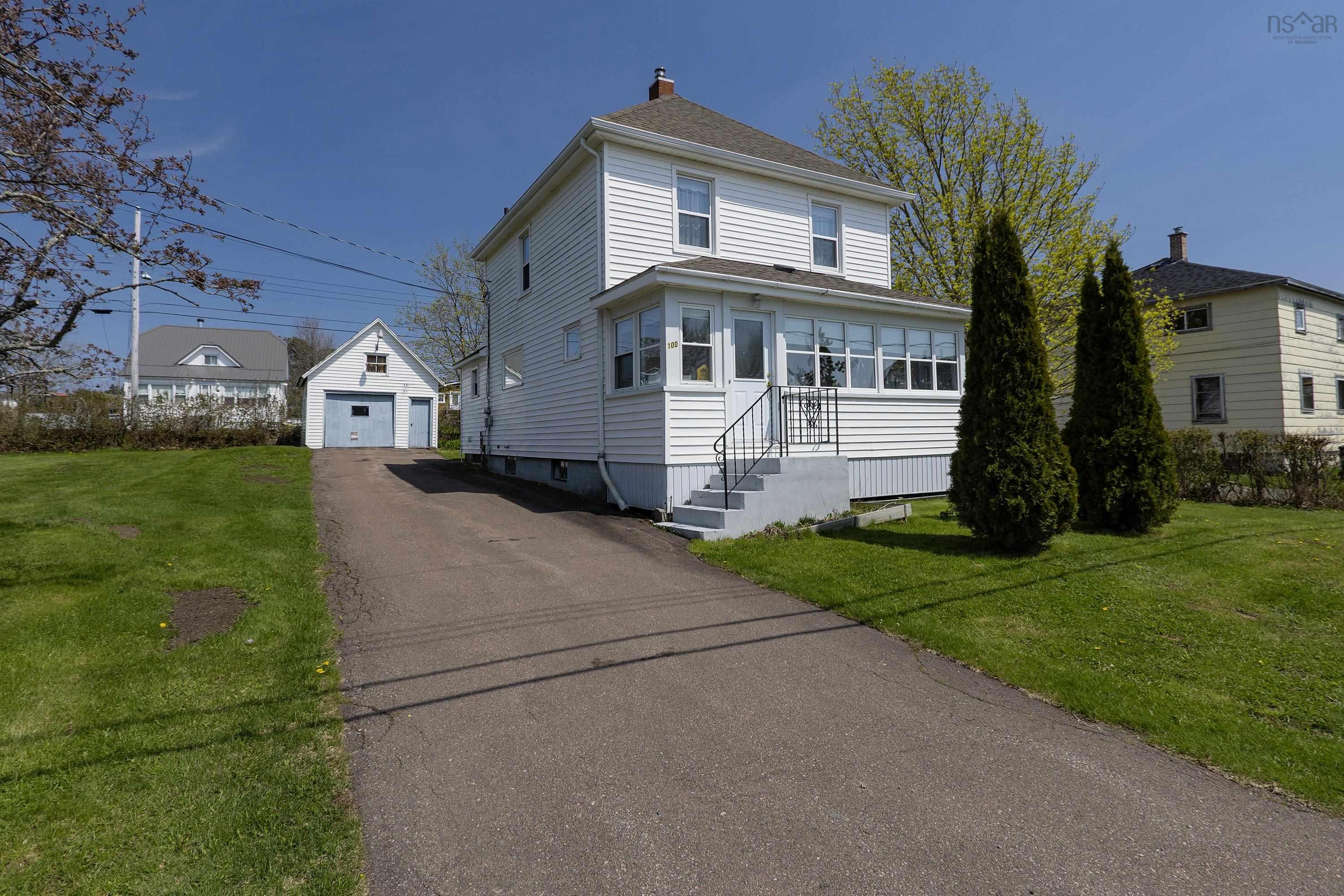 $179,900.00: 100 Victoria Street, Springhill