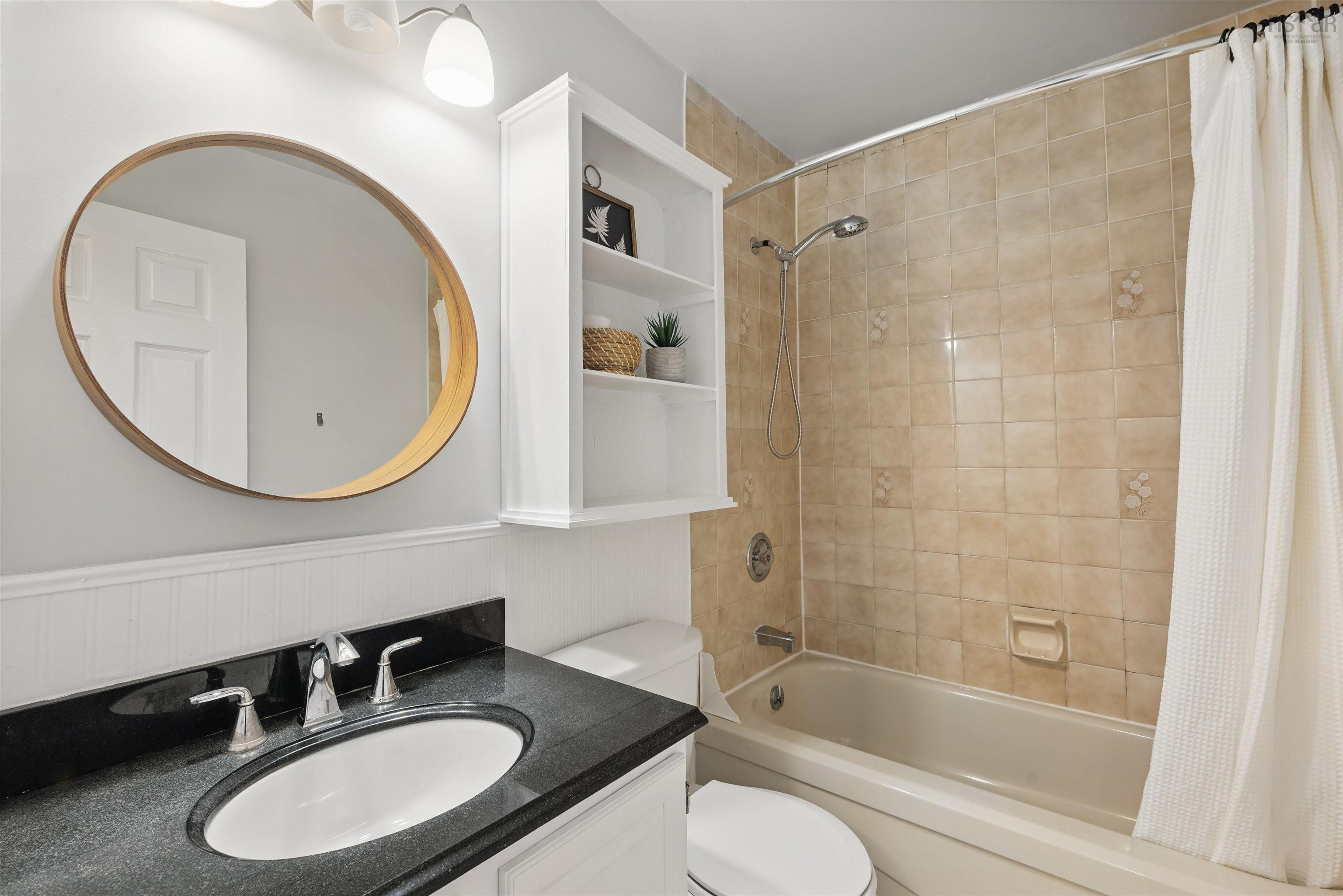 $379,900.00: 103 30 Attenborough, Halifax
