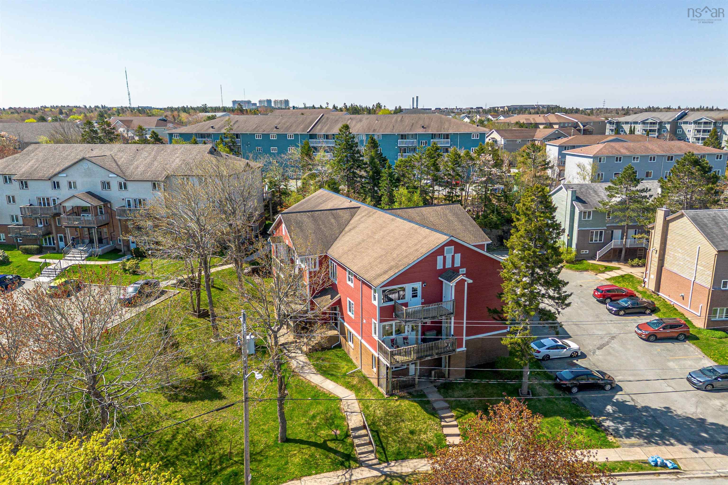 $379,900.00: 103 30 Attenborough, Halifax