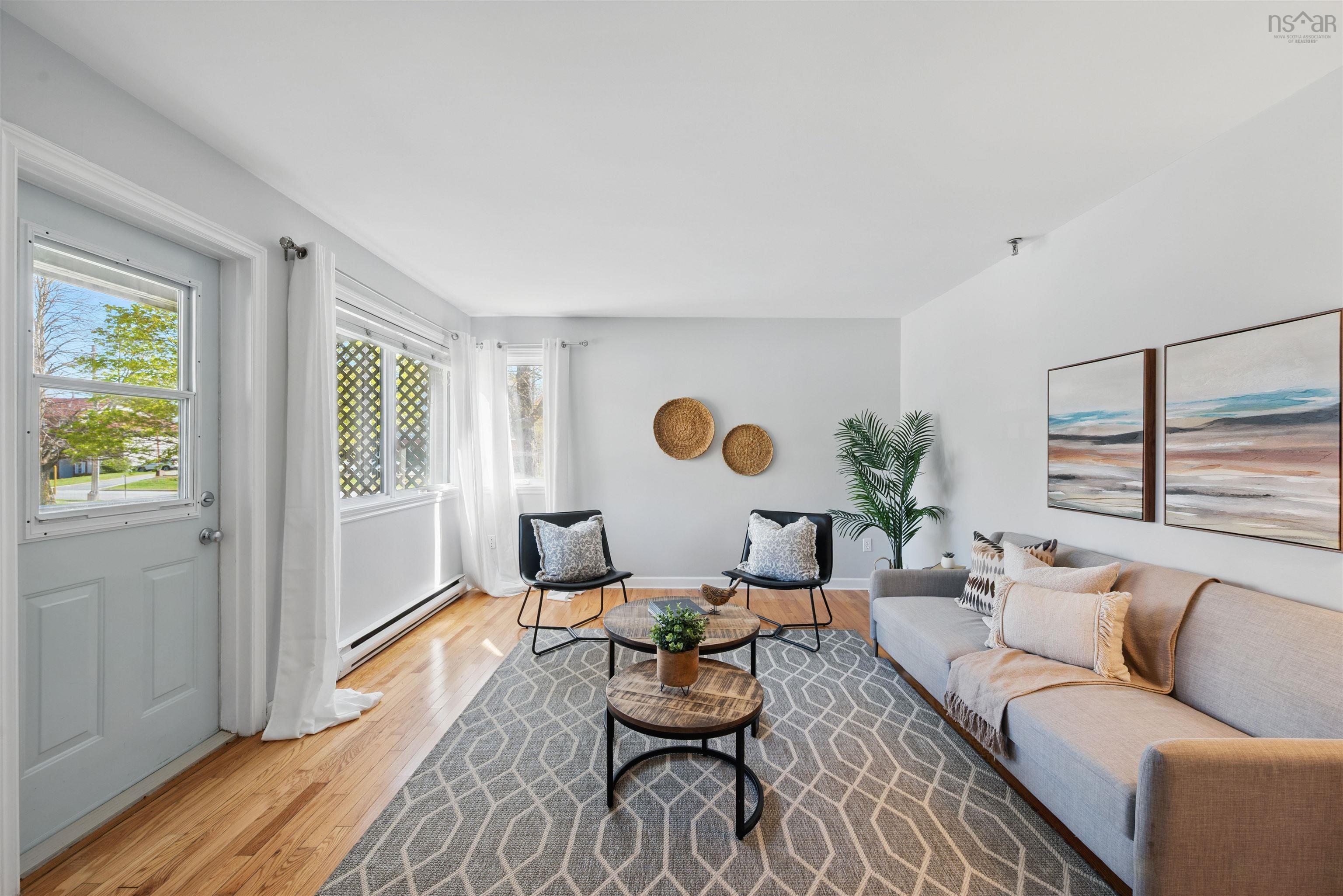 $379,900.00: 103 30 Attenborough, Halifax