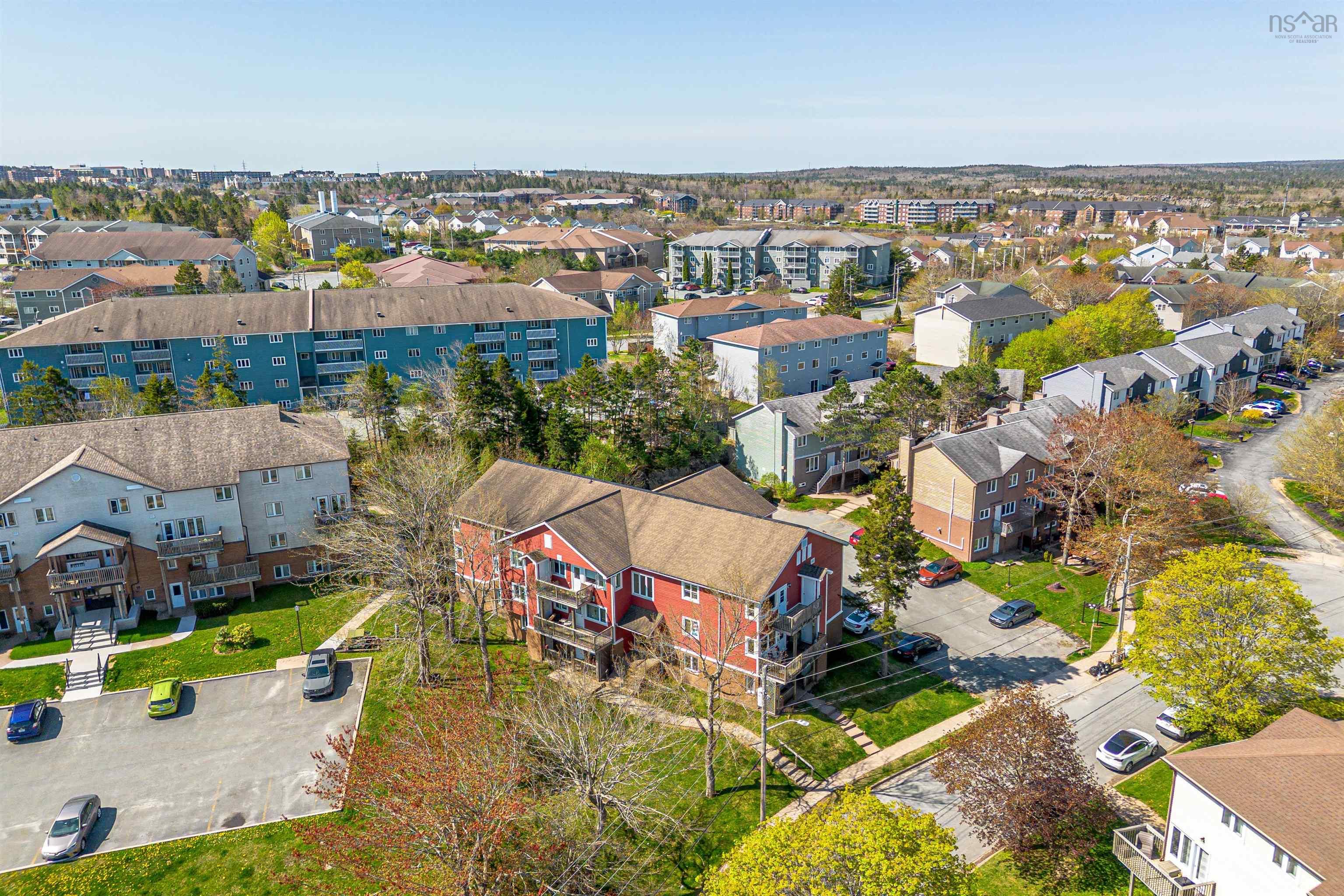 $379,900.00: 103 30 Attenborough, Halifax