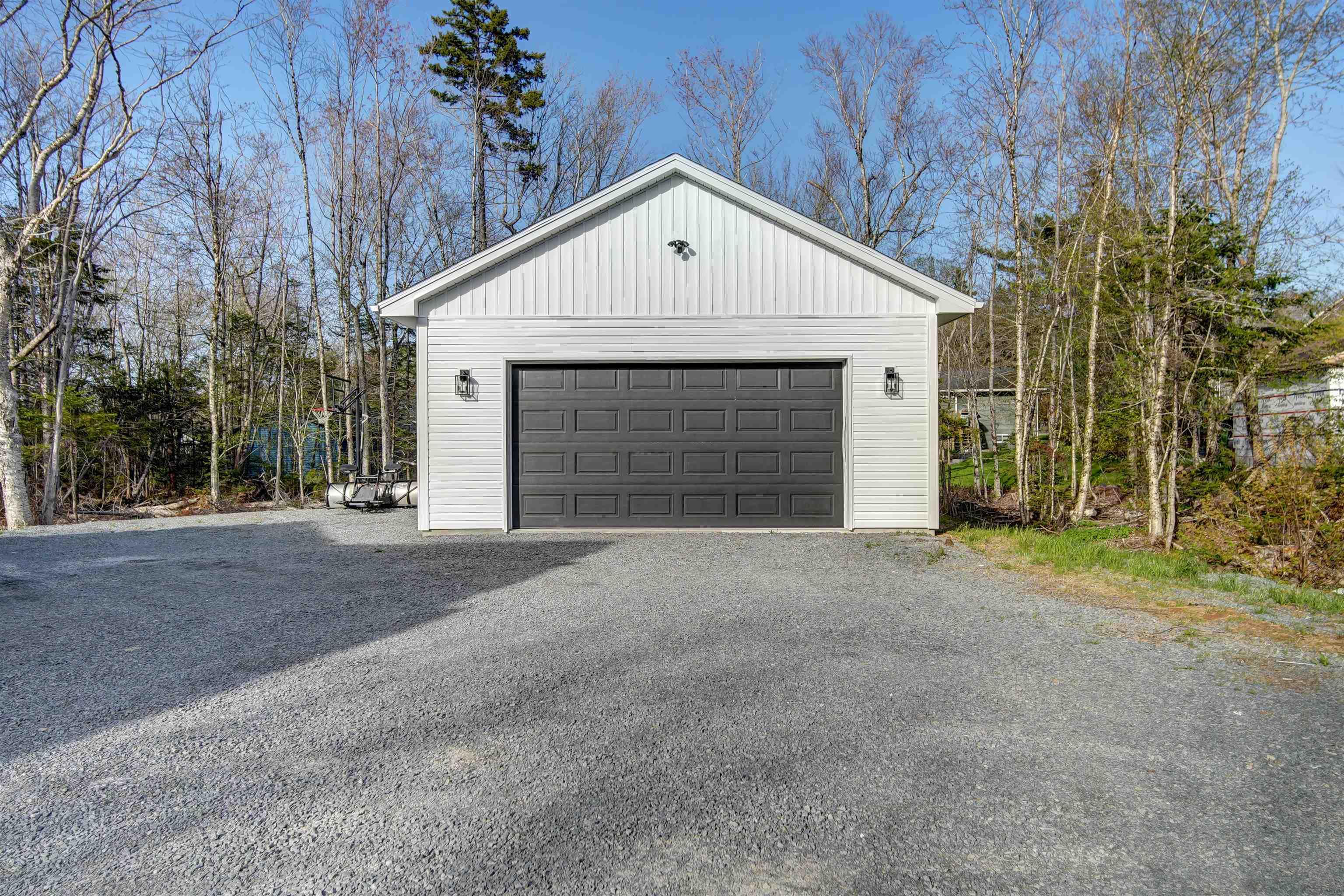 $950,000.00: 72 Fenerty Road, Middle Sackville