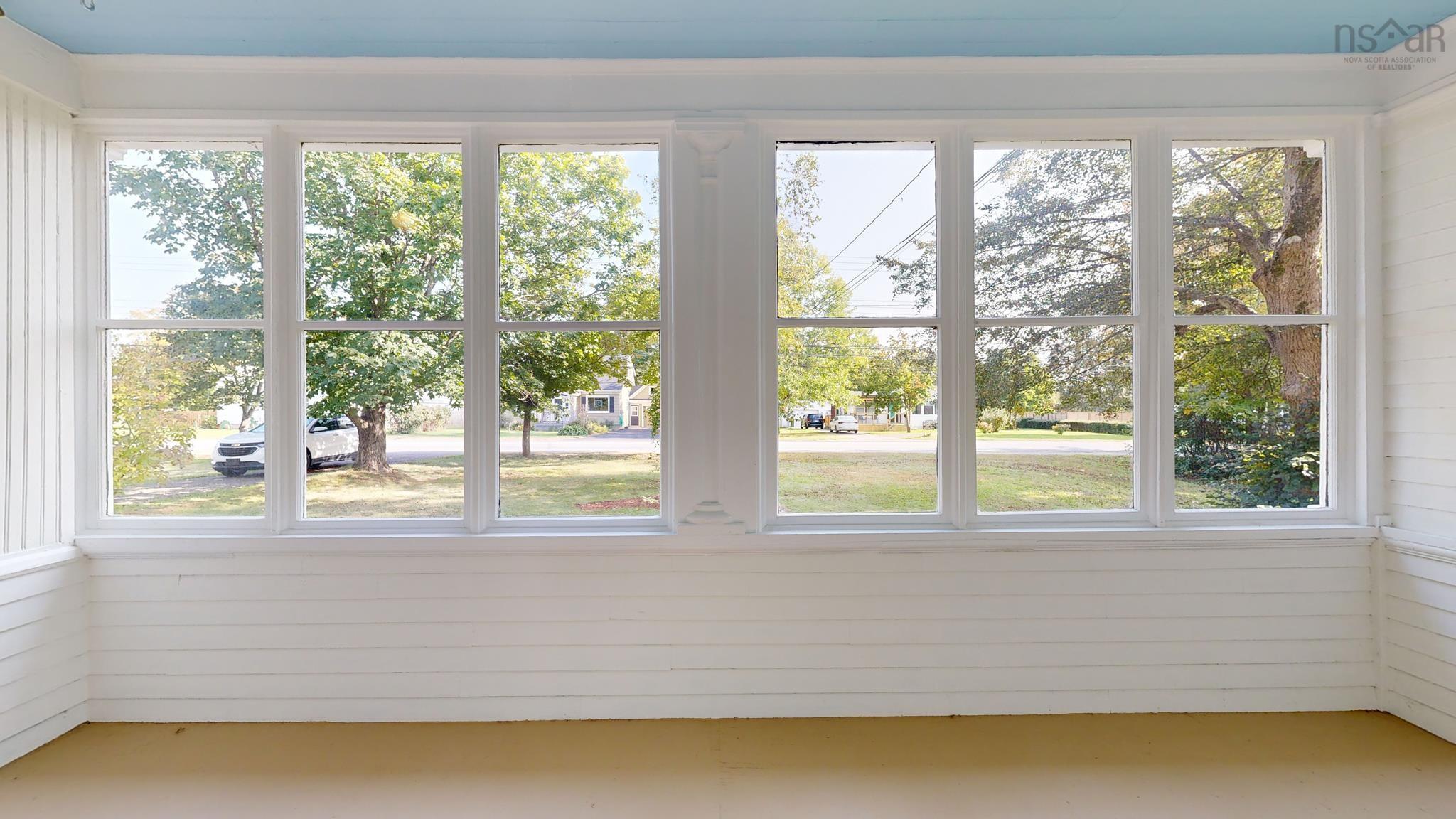$340,000.00: 147 Main Street, Middleton