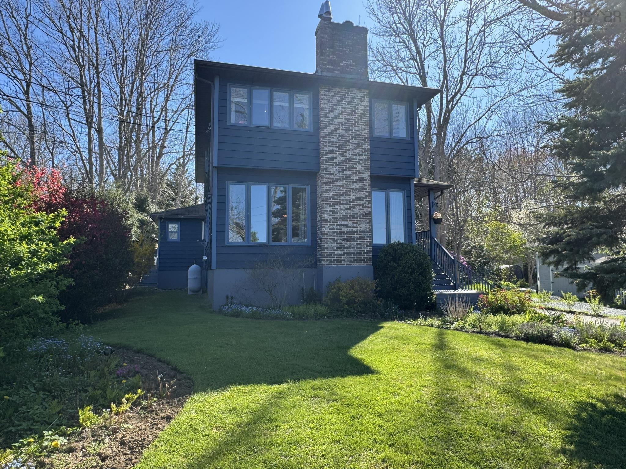 $479,000.00: 386 West Street, Milton