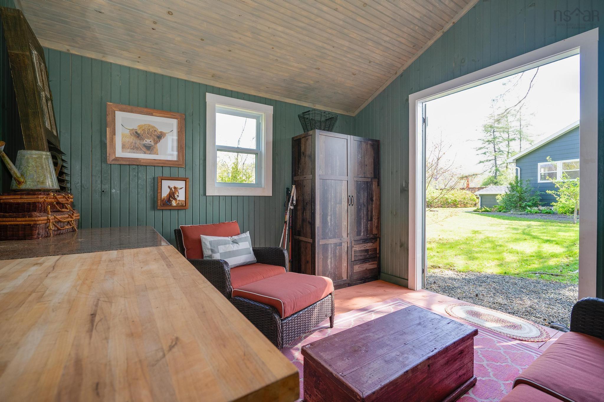 $899,000.00: 2461 Granville Road, Karsdale