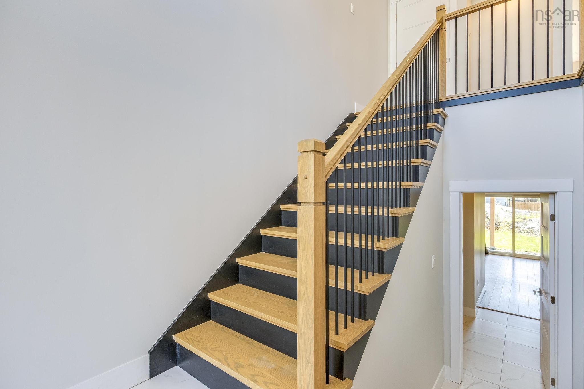 $699,900.00: 9 Alamir Court, Halifax
