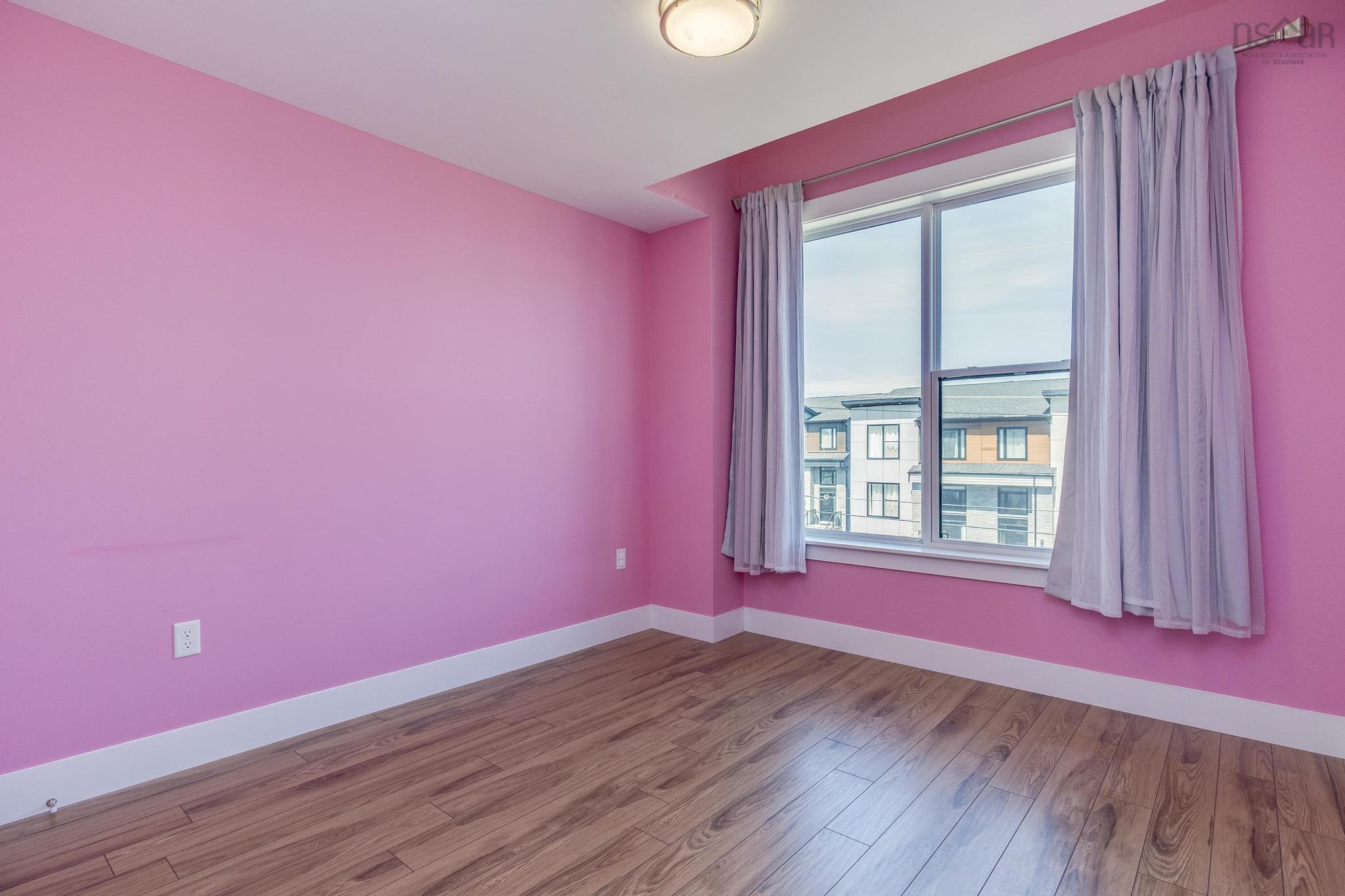 $699,900.00: 9 Alamir Court, Halifax