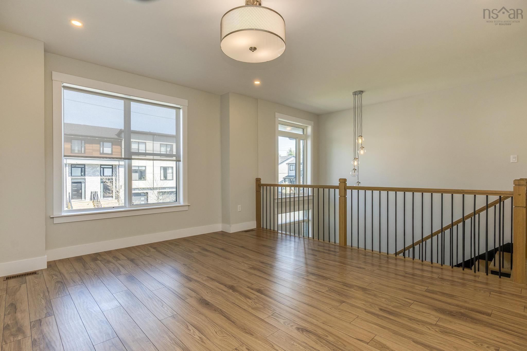 $699,900.00: 9 Alamir Court, Halifax