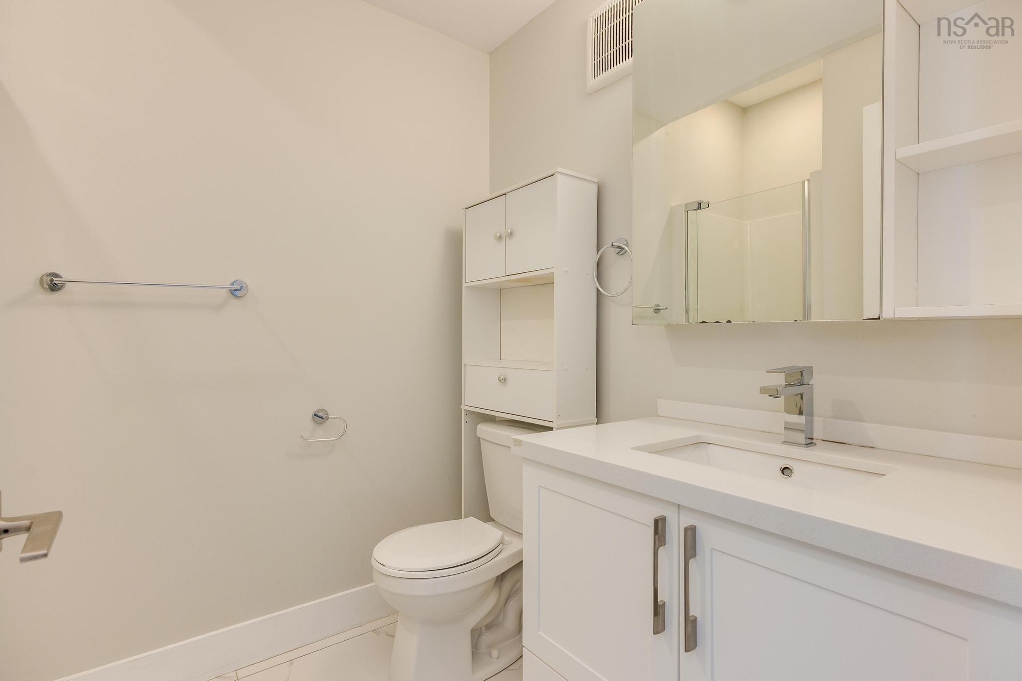$699,900.00: 9 Alamir Court, Halifax