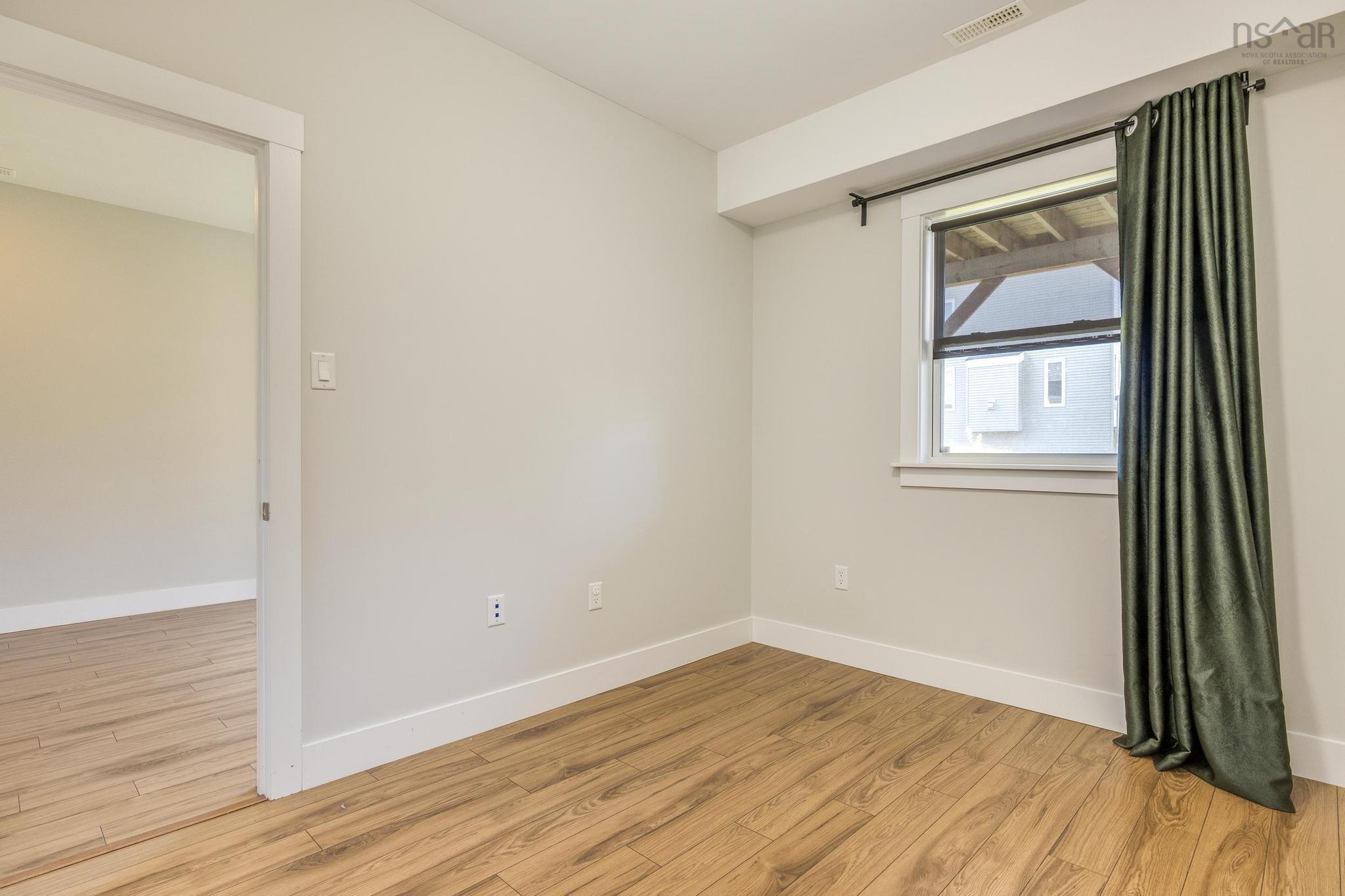 $699,900.00: 9 Alamir Court, Halifax