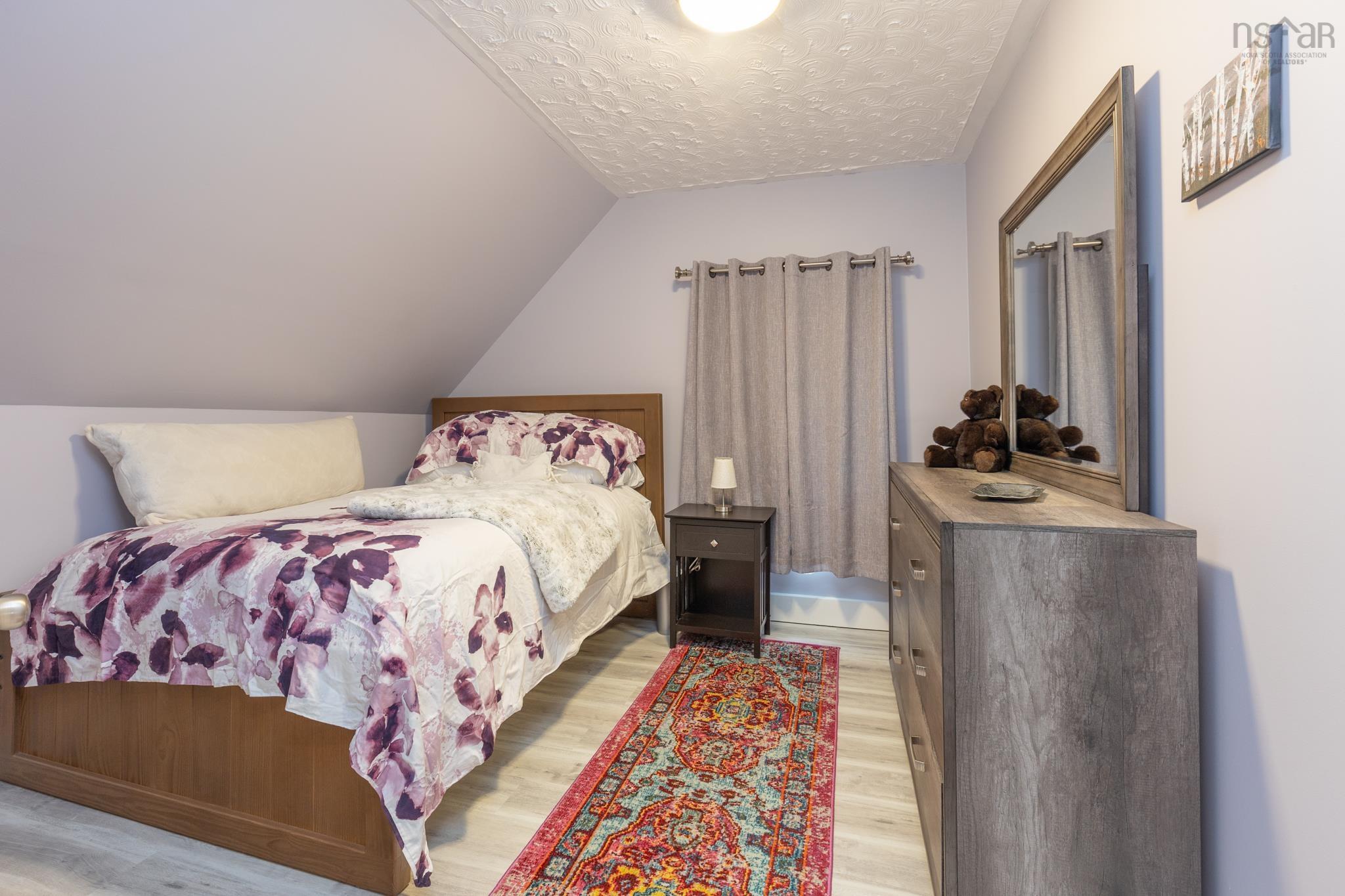 $359,900.00: 35 Chemin Tour Des Buttes, Amiraults Hill