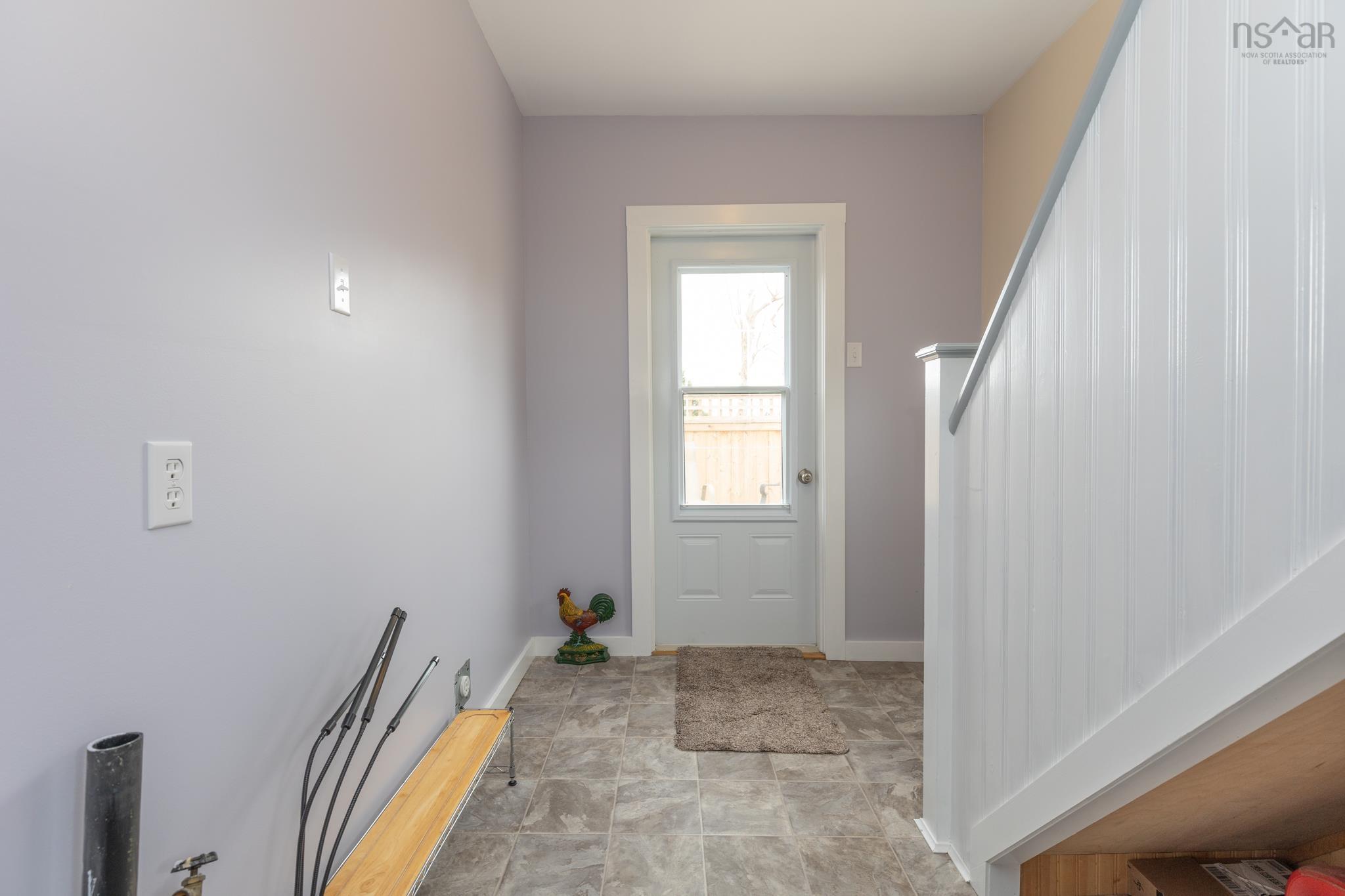 $359,900.00: 35 Chemin Tour Des Buttes, Amiraults Hill