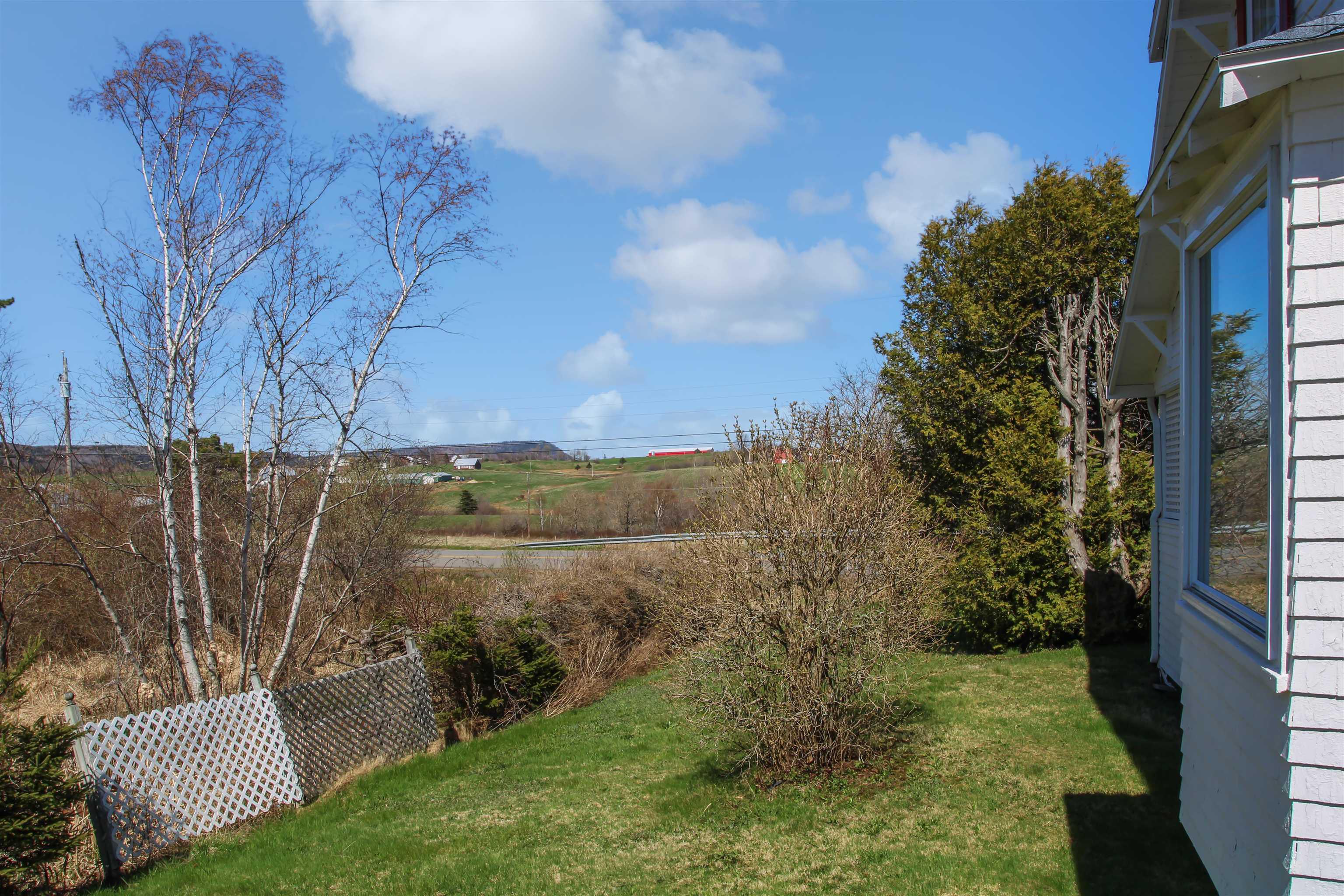 $275,000.00: 1663 Pereau Road, Blomidon