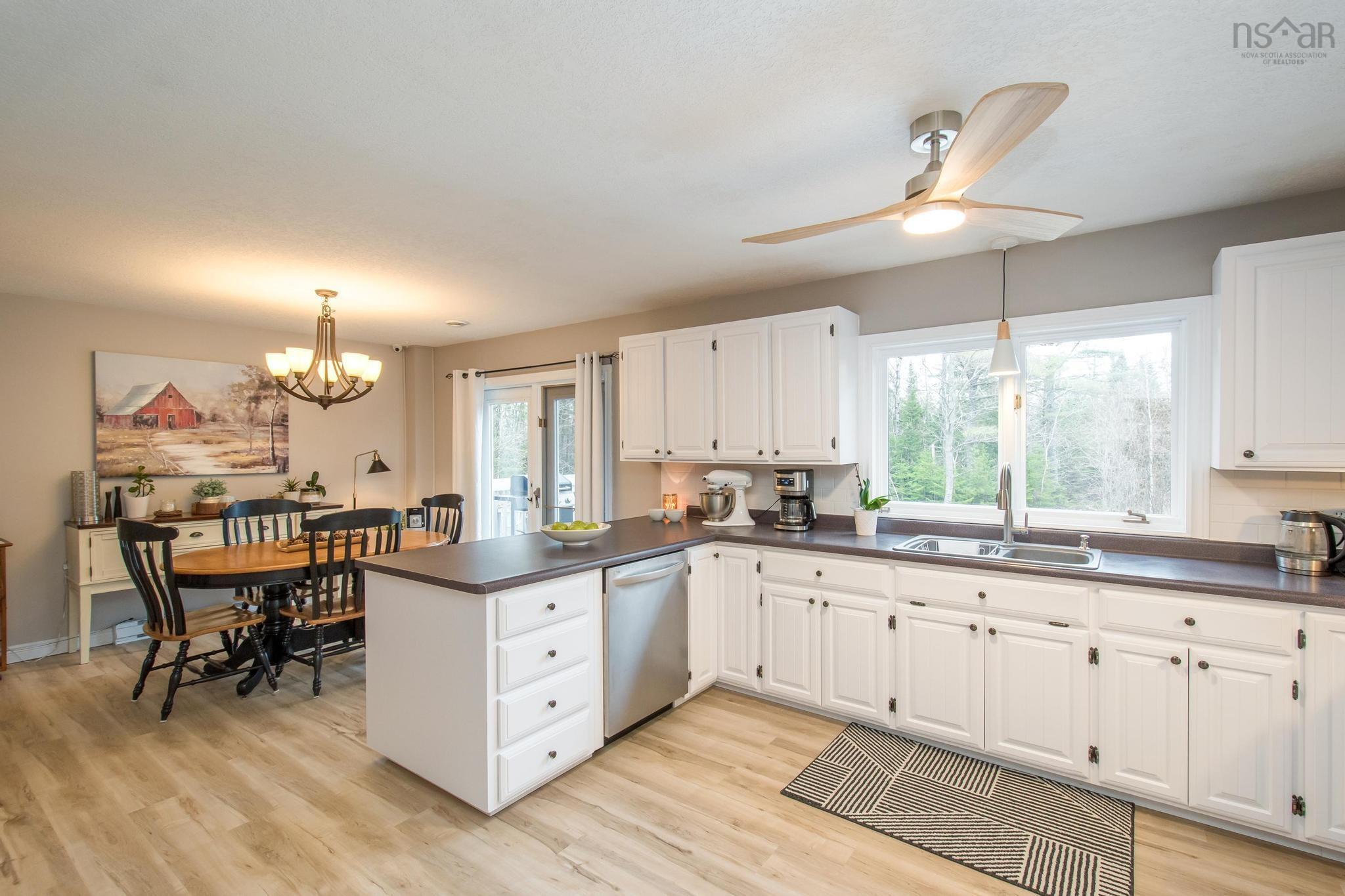 $439,900.00: 92 Keith Lane, South Williamston