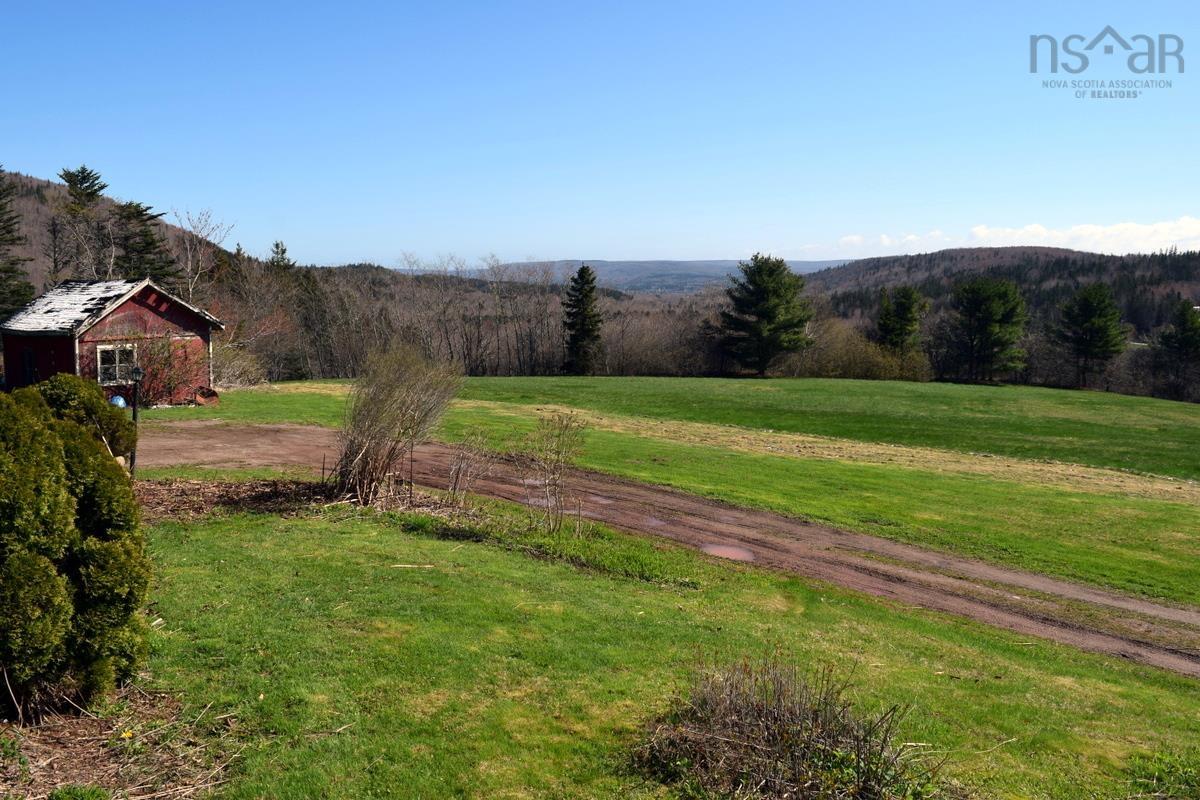 $250,000.00: 13537 Highway 19, Inverness