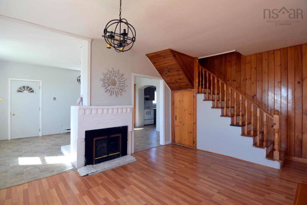 $250,000.00: 13537 Highway 19, Inverness