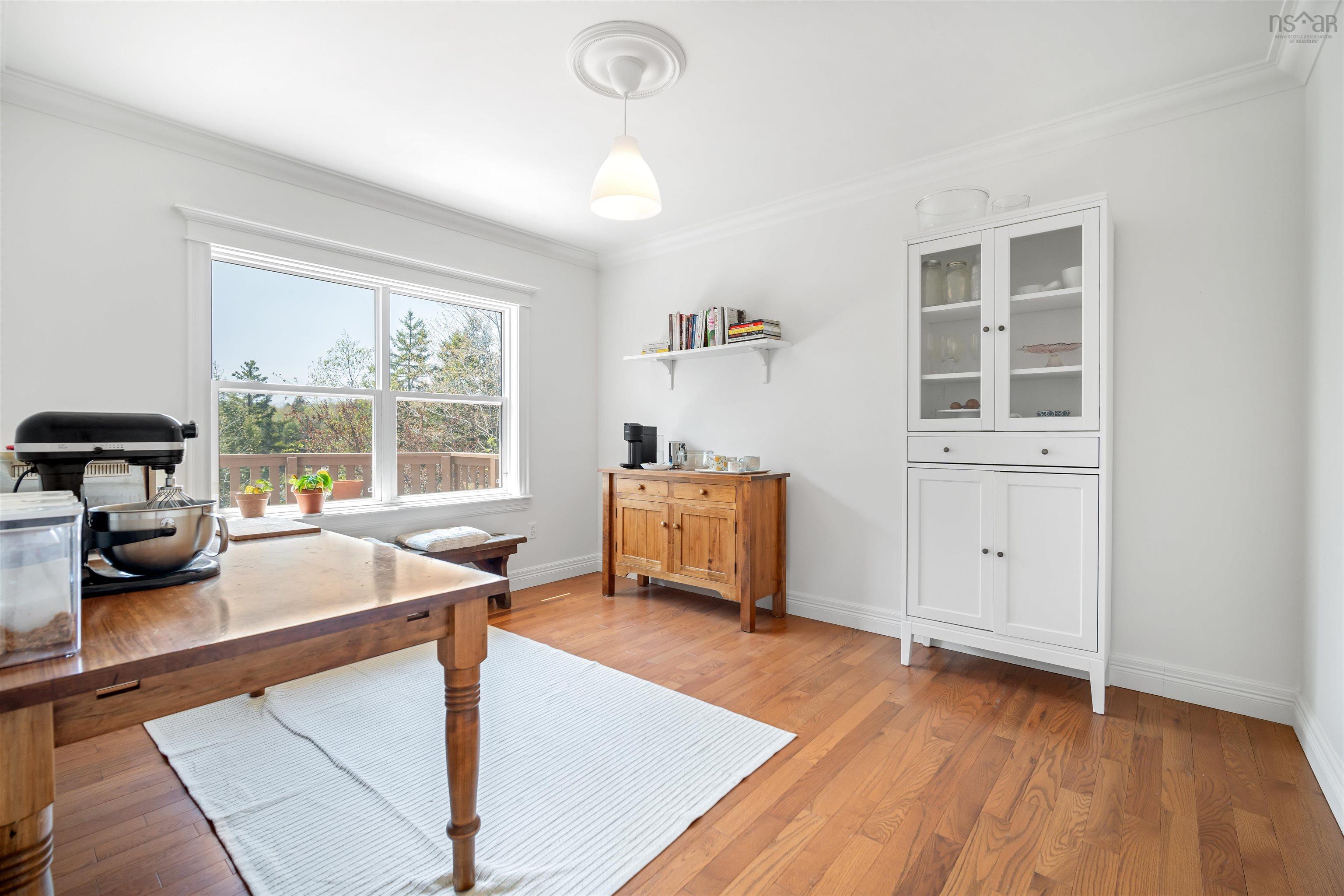 $1,049,000.00: 193 Lincolnshire Drive, Fall River