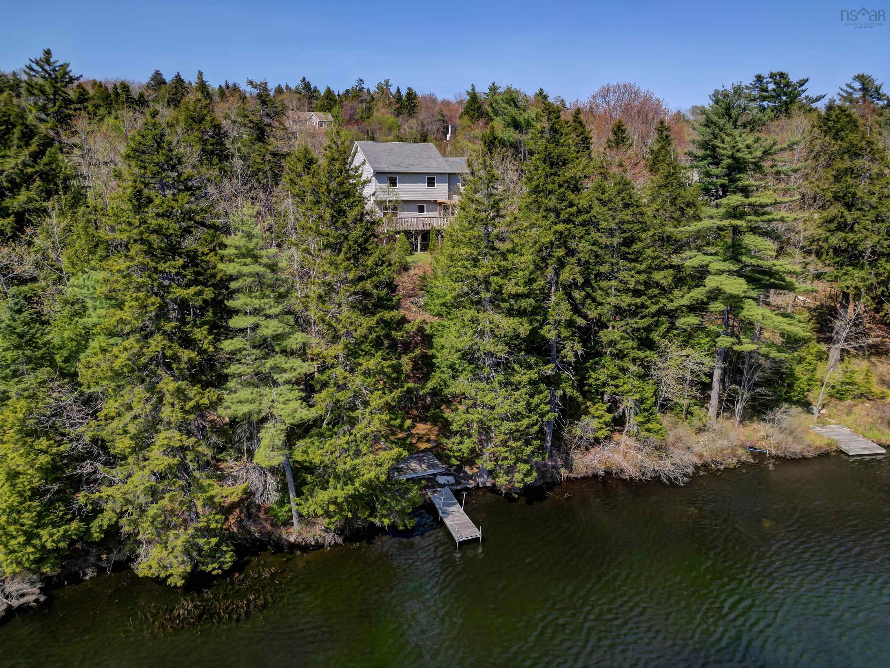 $1,049,000.00: 193 Lincolnshire Drive, Fall River