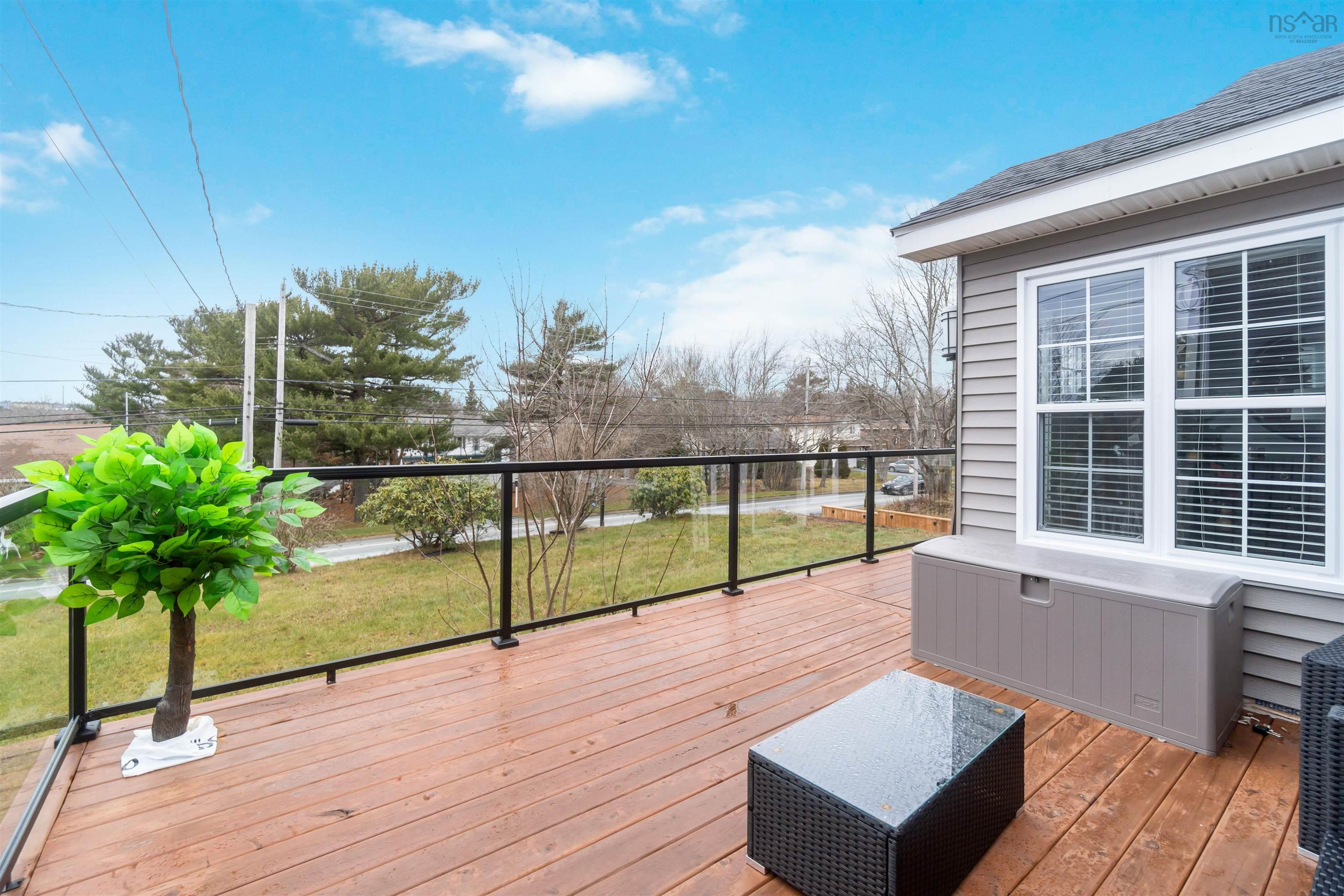 $779,990.00: 704 Waverley Road, Dartmouth
